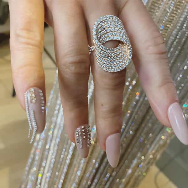 Jessica_Alba_kimkimnails & nailsbydiem_