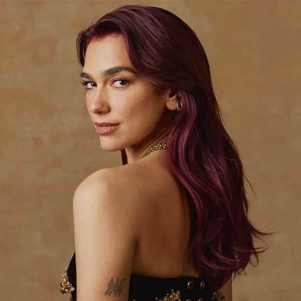 dua lipa deepy cherry red golden globes red carpet