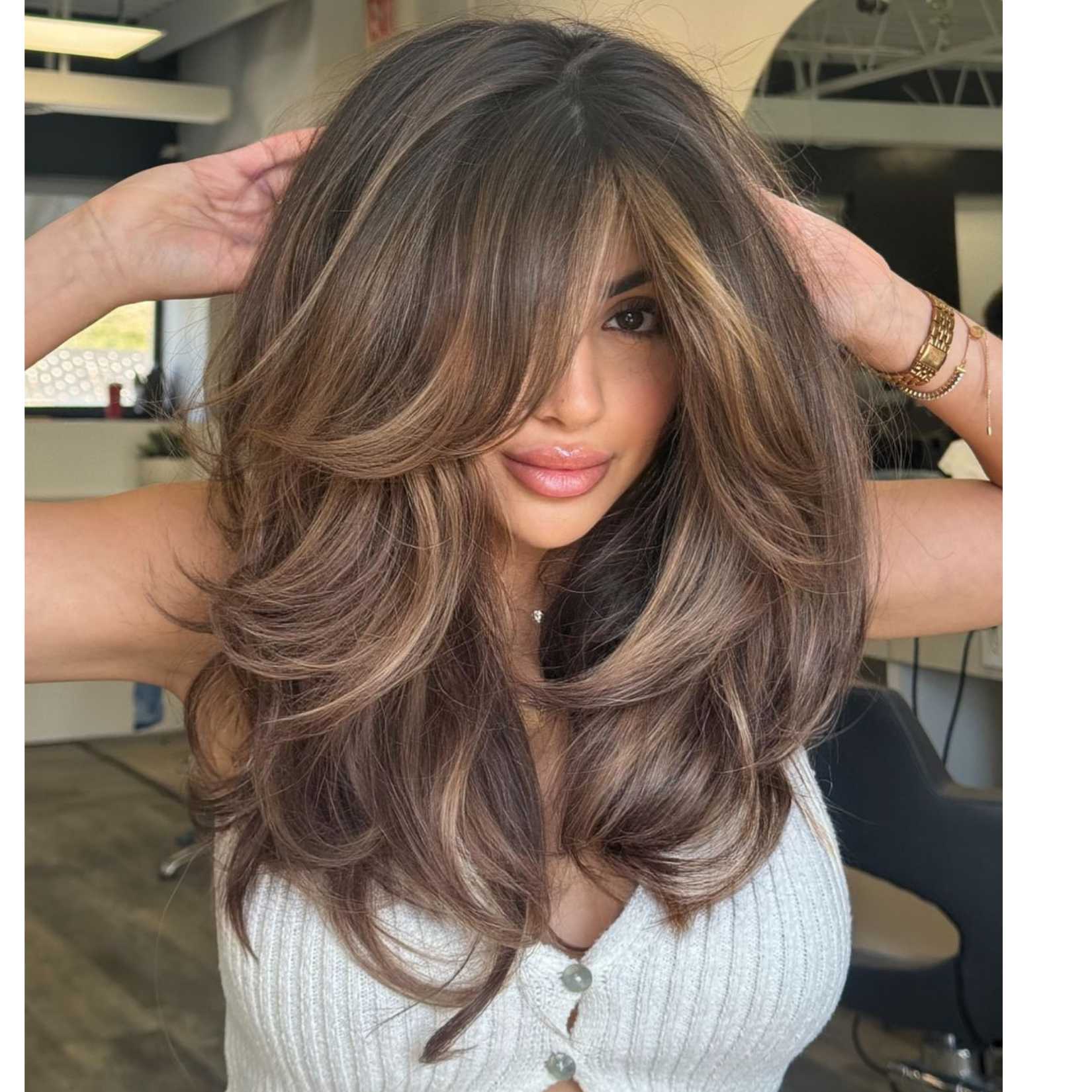 tr24-fall-layered-haircuts-dvcolour