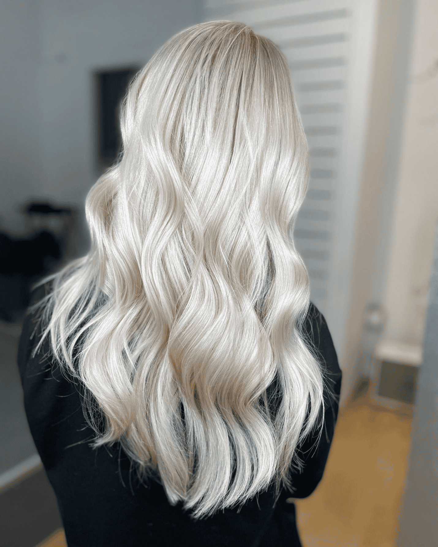 @_juliadelli — Platinum ONESHOT Hair Awards entry