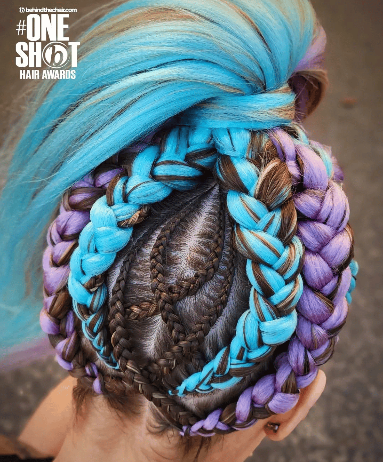 agnes_does_hair
