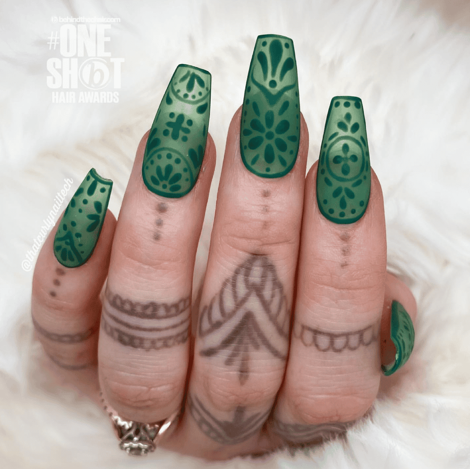 thatcurlynailtech