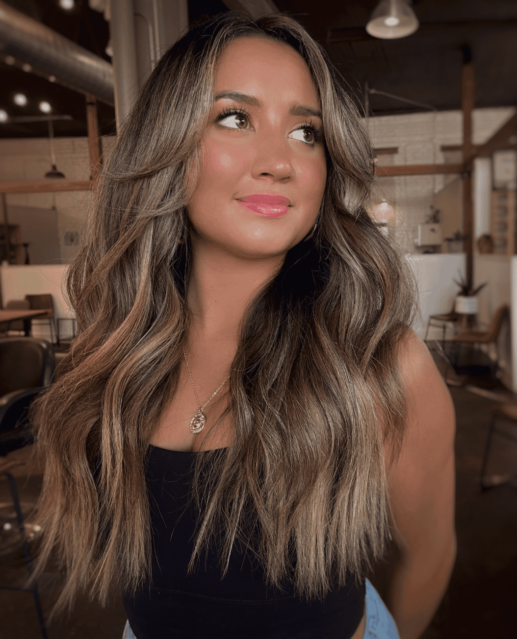 @its.me.alliroberts — Brunettes ONESHOT Hair Awards entry
