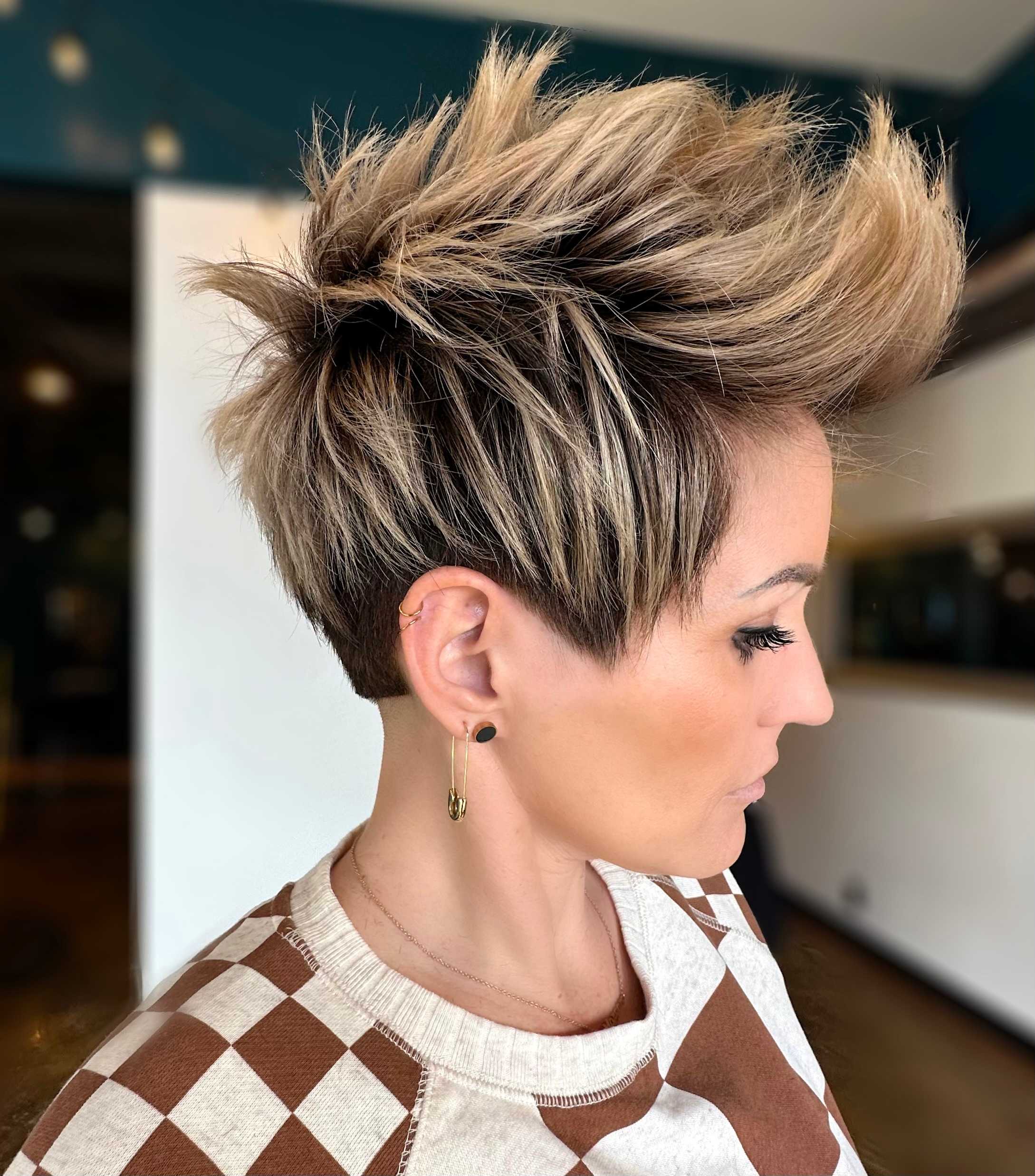 Sheridan Holyoak — Pixie/Bixie ONESHOT Hair Awards entry