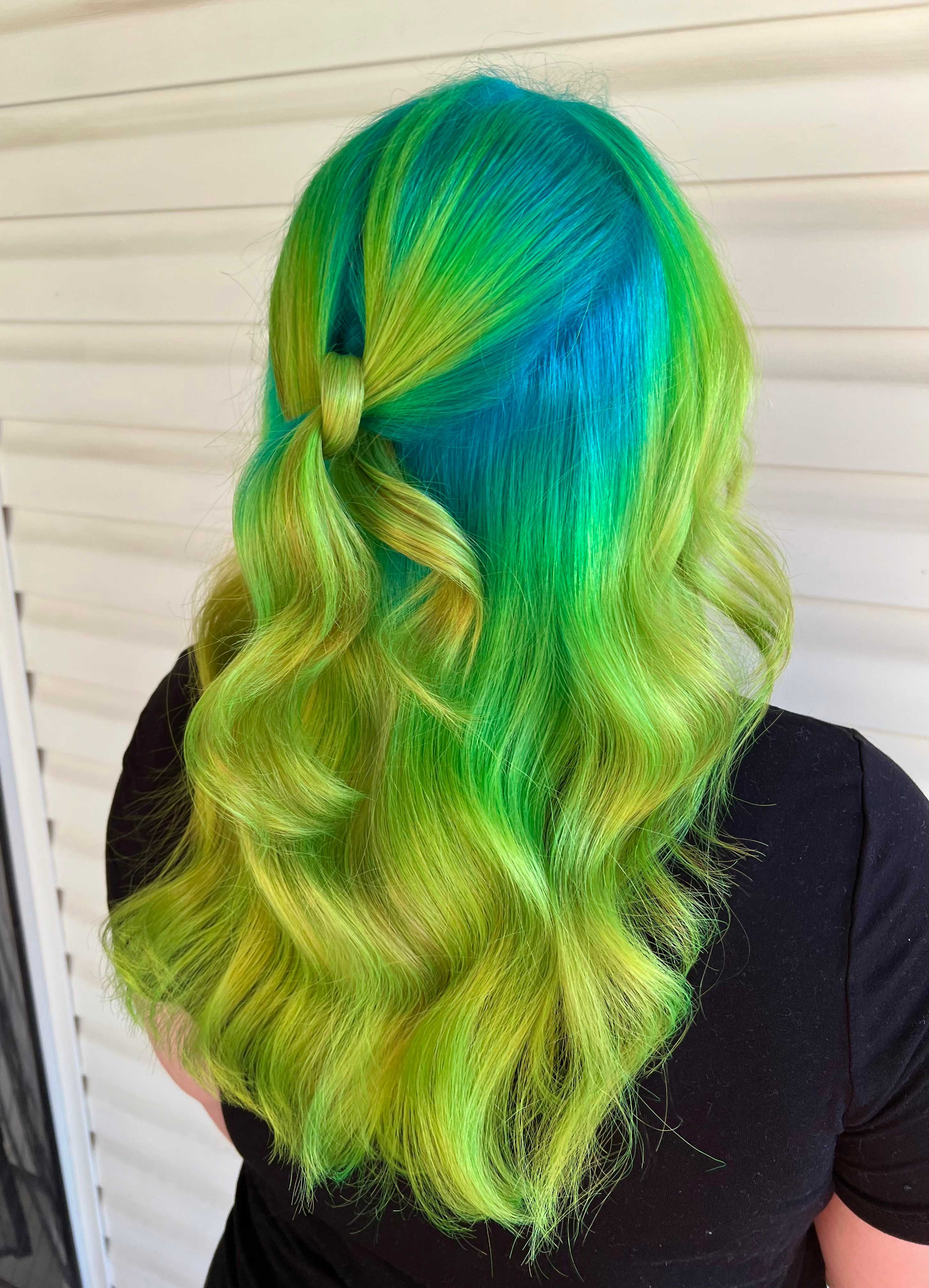 Samantha Clark — Student ONESHOT Hair Awards entry