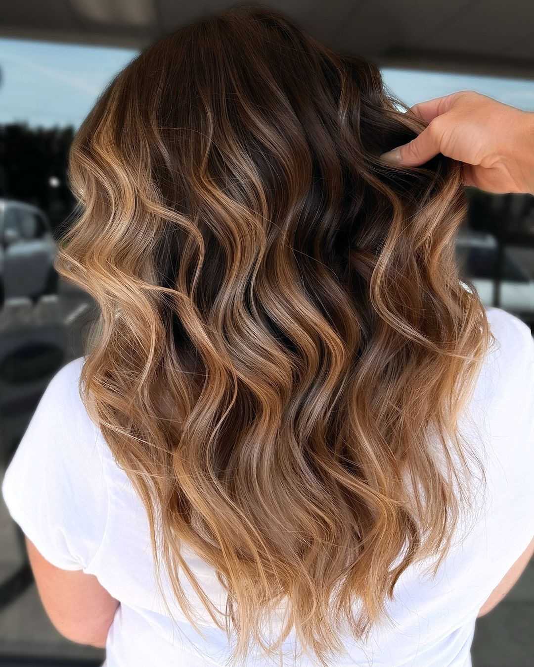 Melissa Maloney — Warm Balayage ONESHOT Hair Awards entry