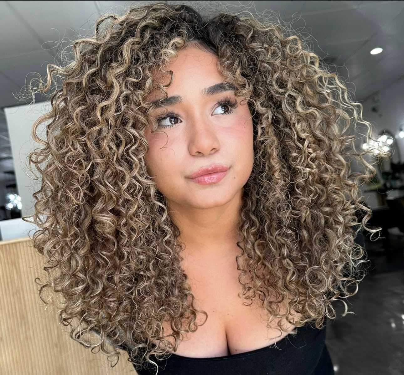 Alexis Corrales — Natural Texture ONESHOT Hair Awards entry