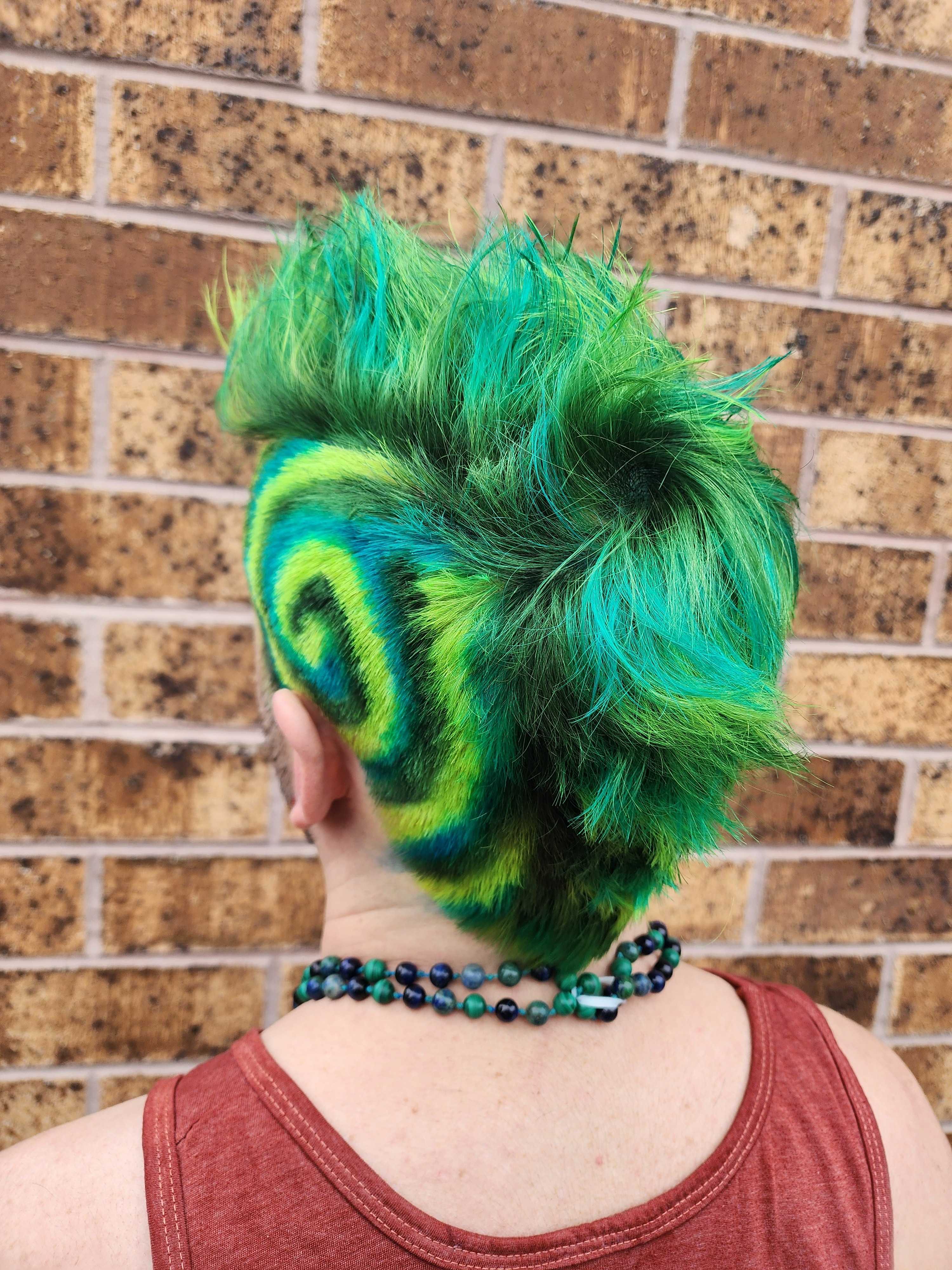 Lizz Young — Men's Color ONESHOT Hair Awards entry