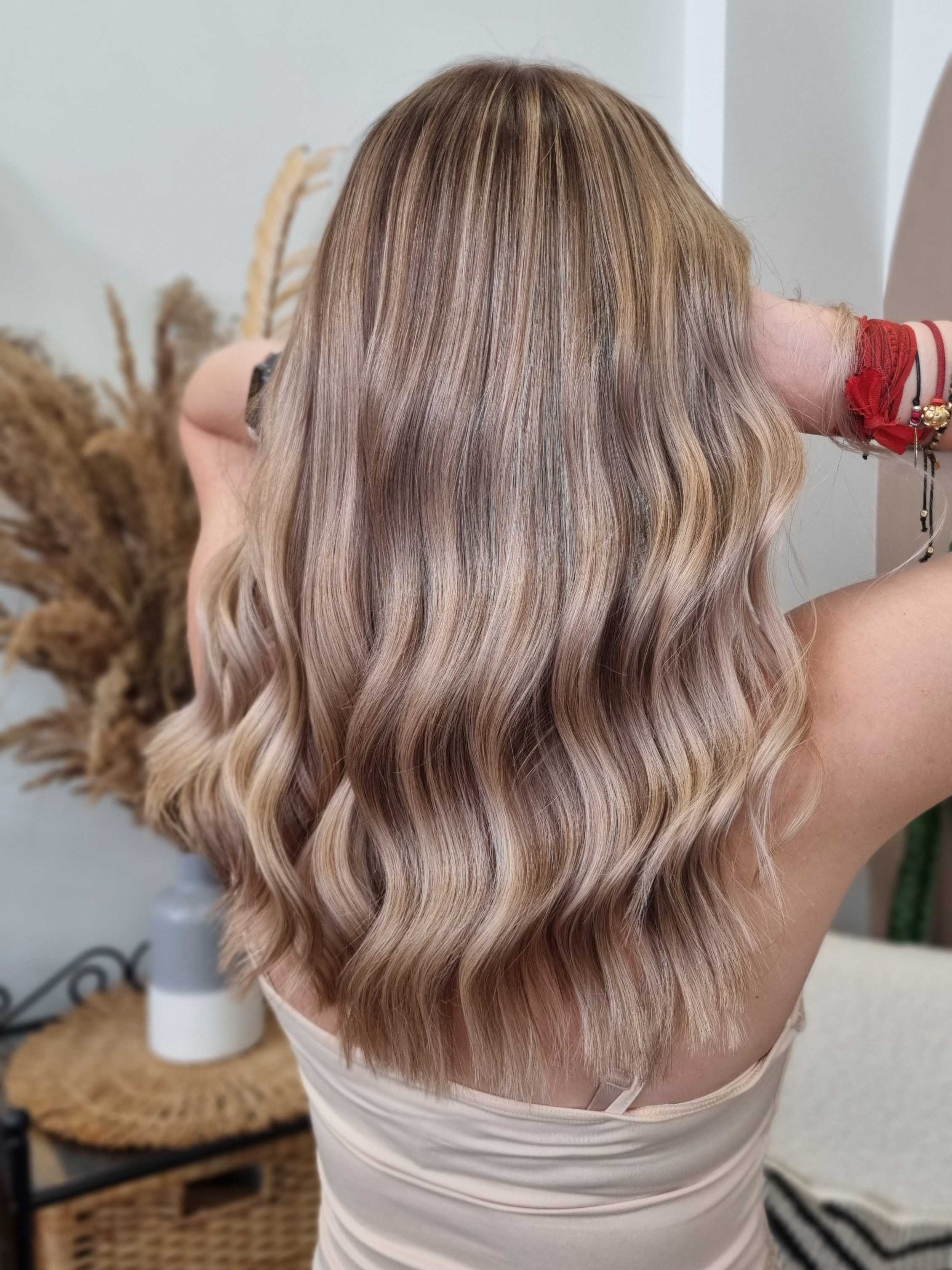 Aija Makarova — Warm Balayage ONESHOT Hair Awards entry