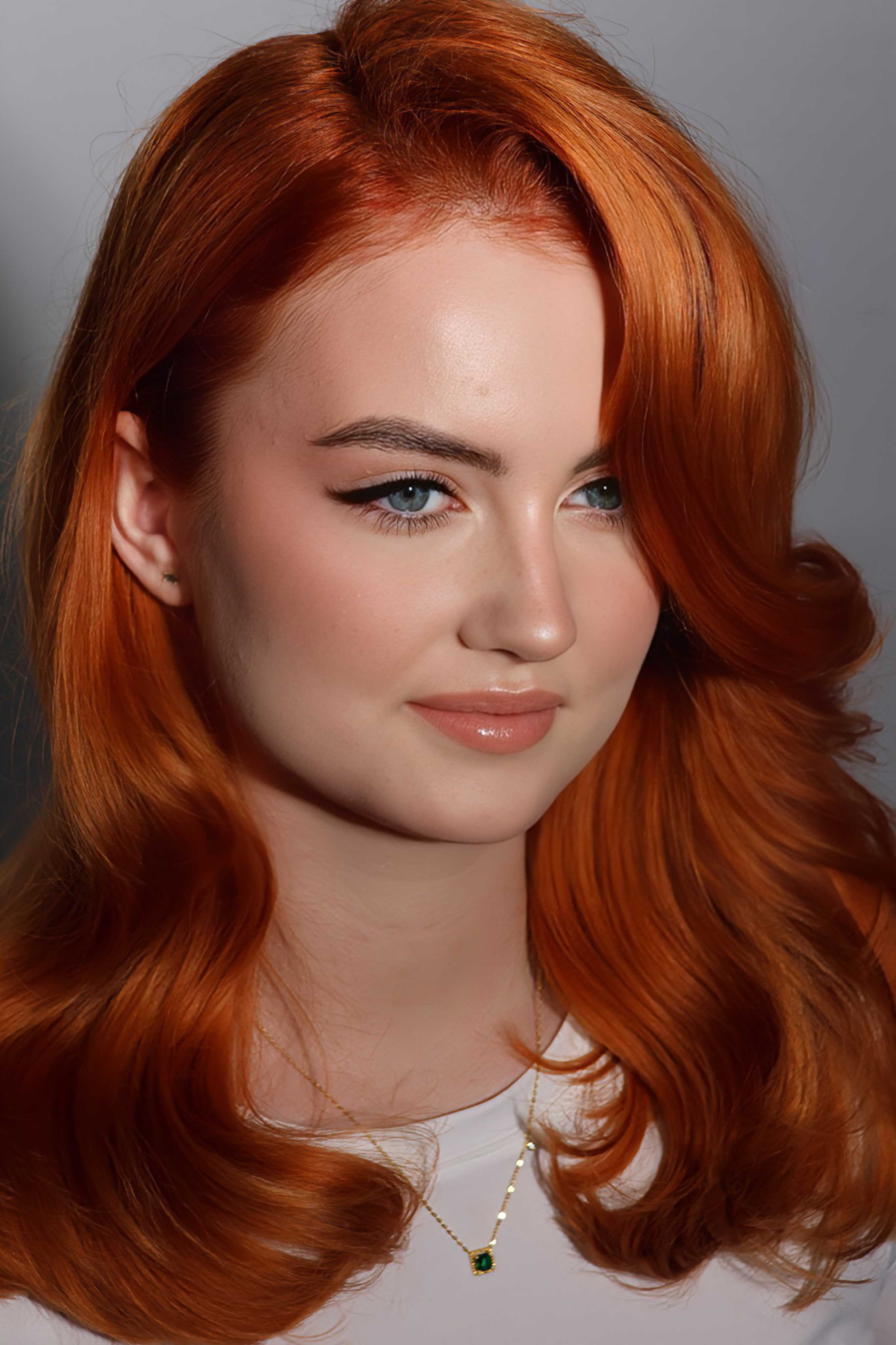 Julia Didkivskyi — Reds ONESHOT Hair Awards entry
