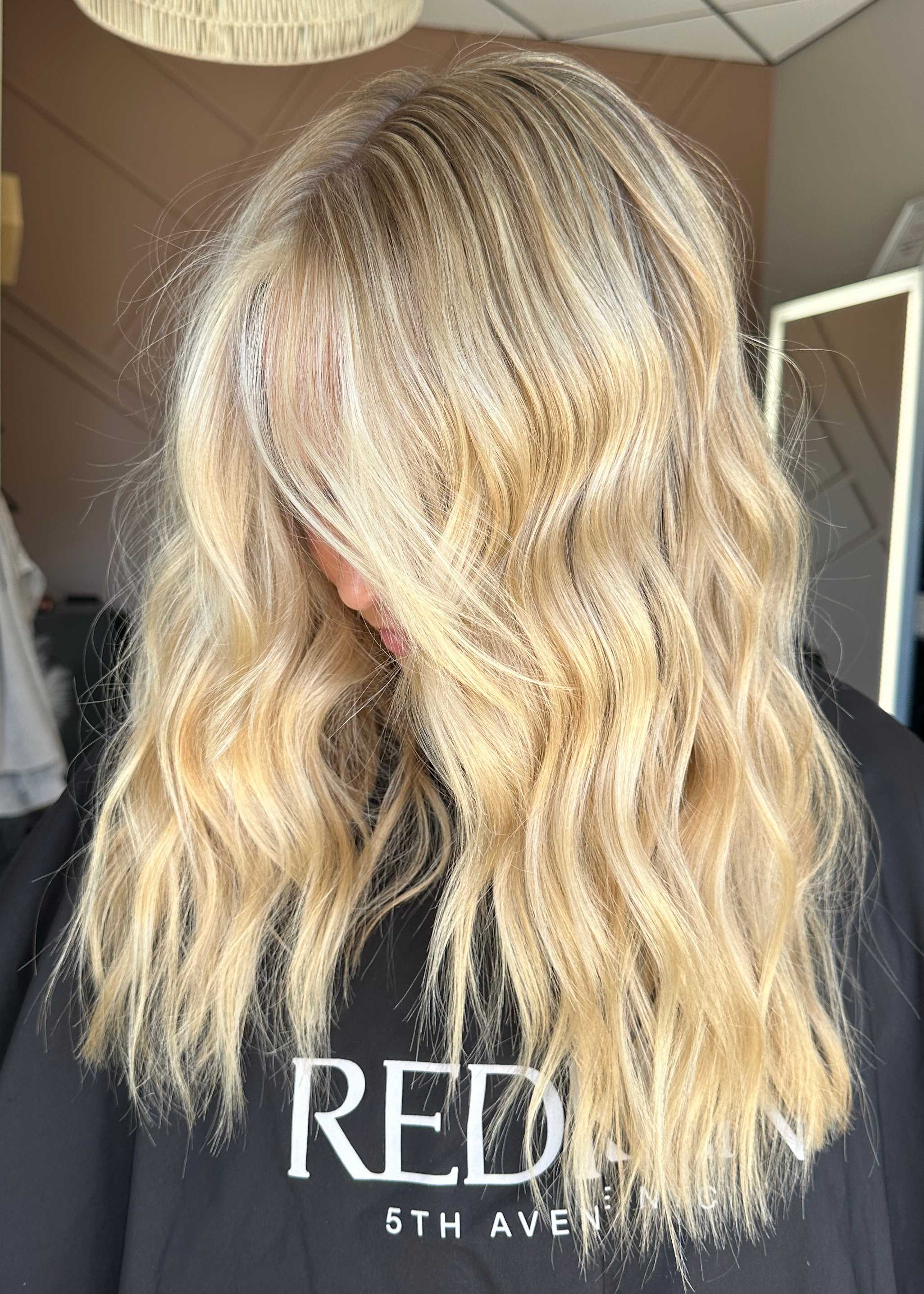 Shannah Quinn — Blondes ONESHOT Hair Awards entry