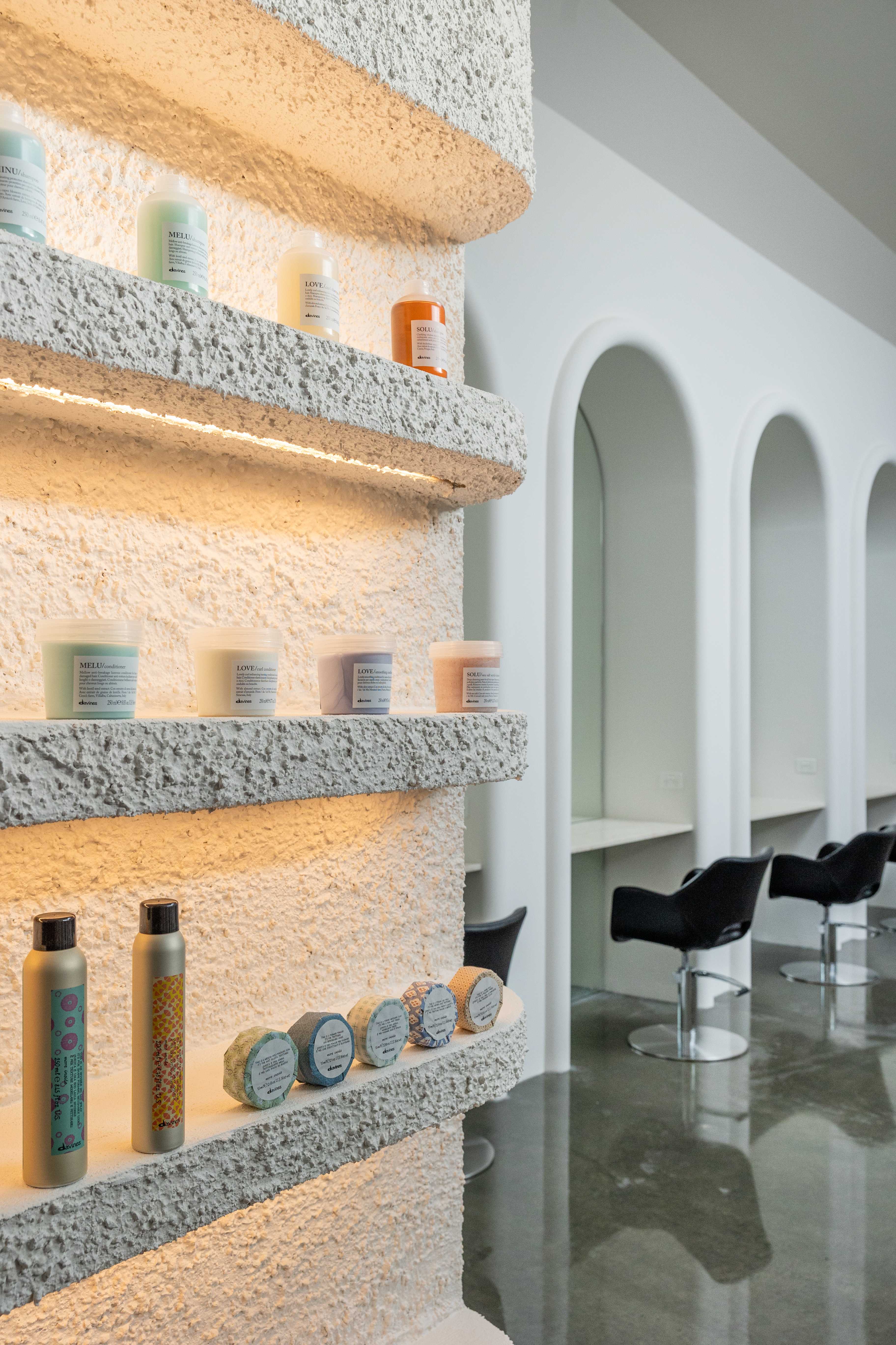 Alex Collicelli — Salon Decor ONESHOT Hair Awards entry