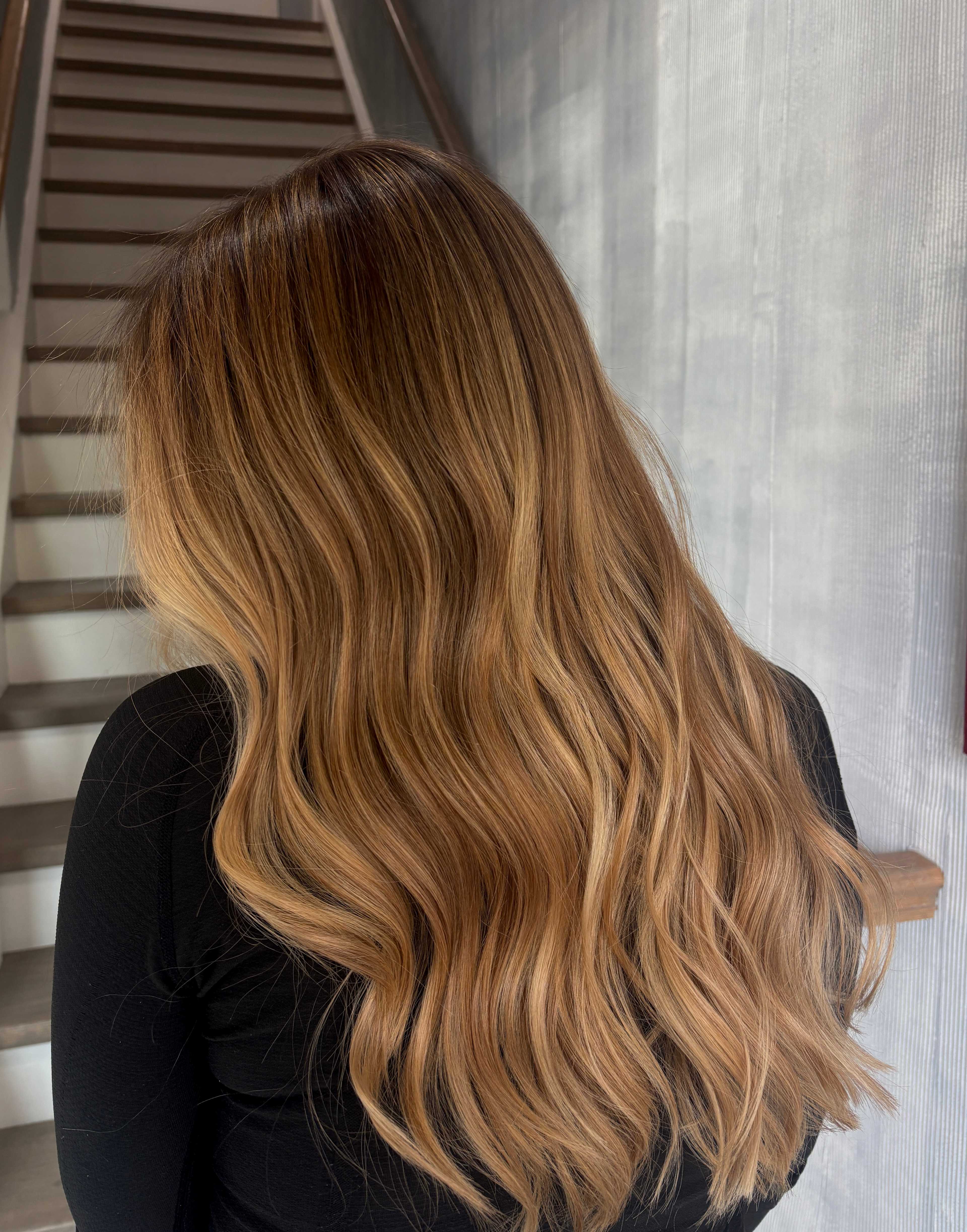 Angelica Martínez — Warm Balayage ONESHOT Hair Awards entry