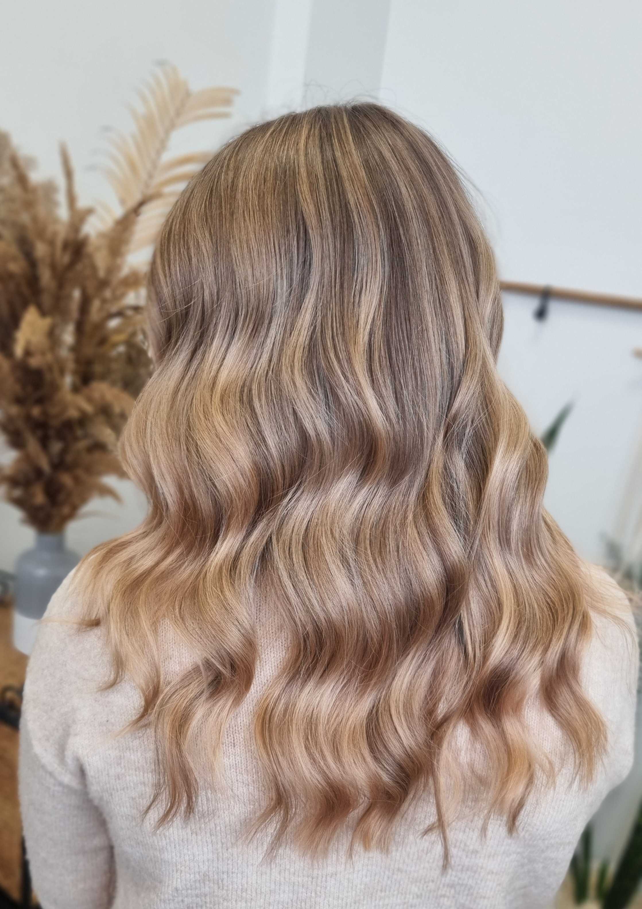 Aija Makarova — Warm Balayage ONESHOT Hair Awards entry