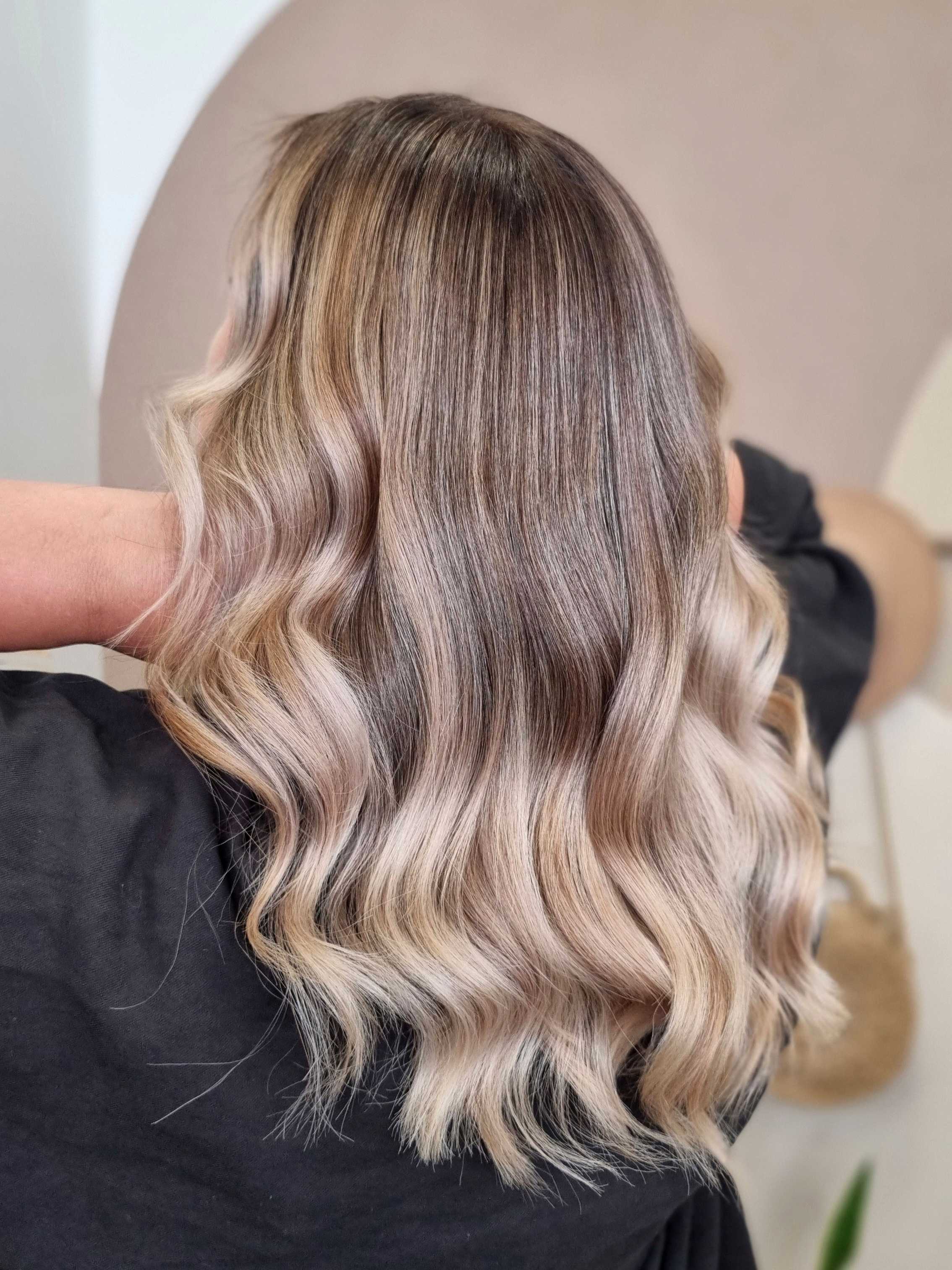 Aija Makarova — Warm Balayage ONESHOT Hair Awards entry