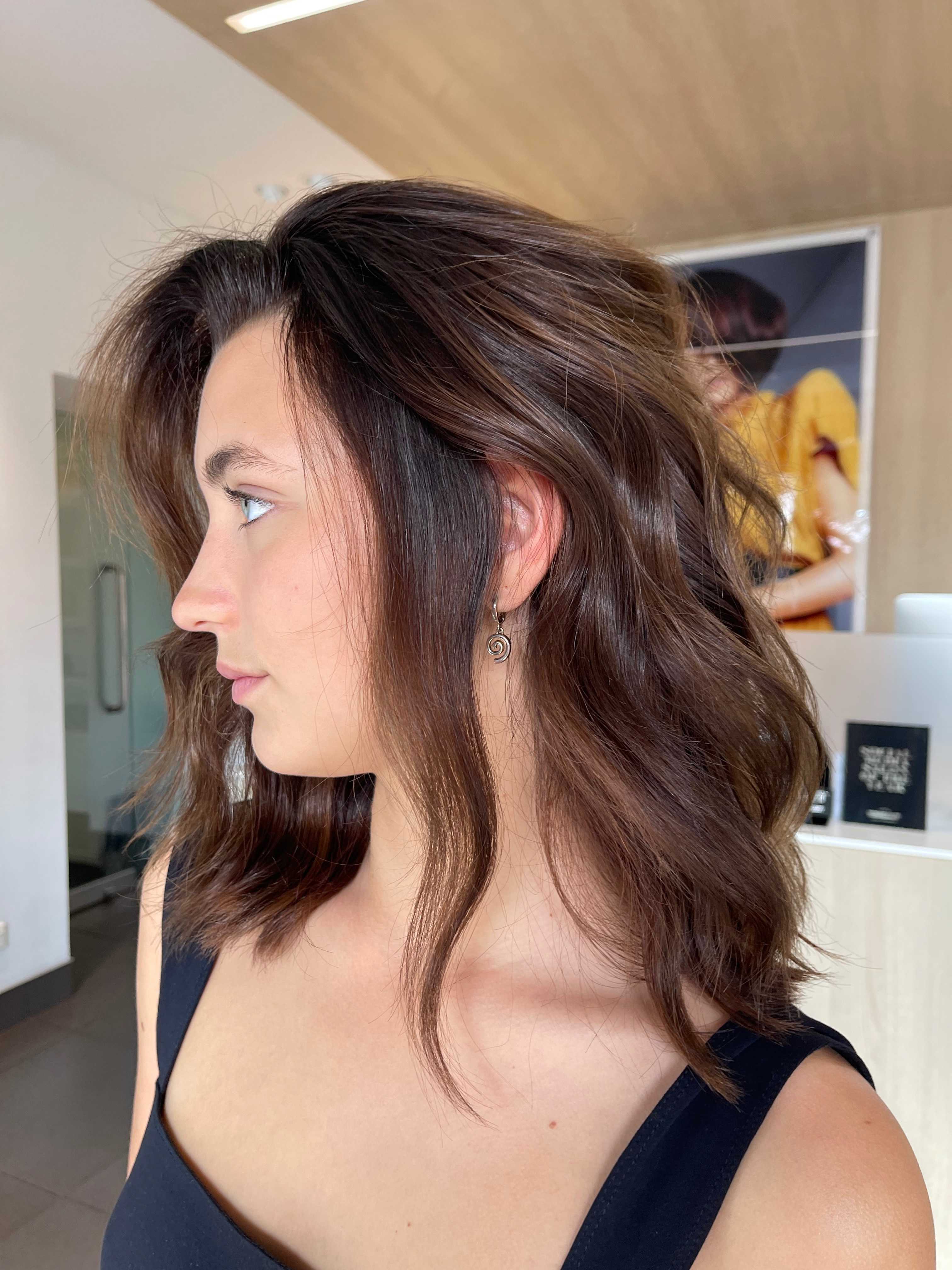 Rozlyn Thomas — Brunettes ONESHOT Hair Awards entry
