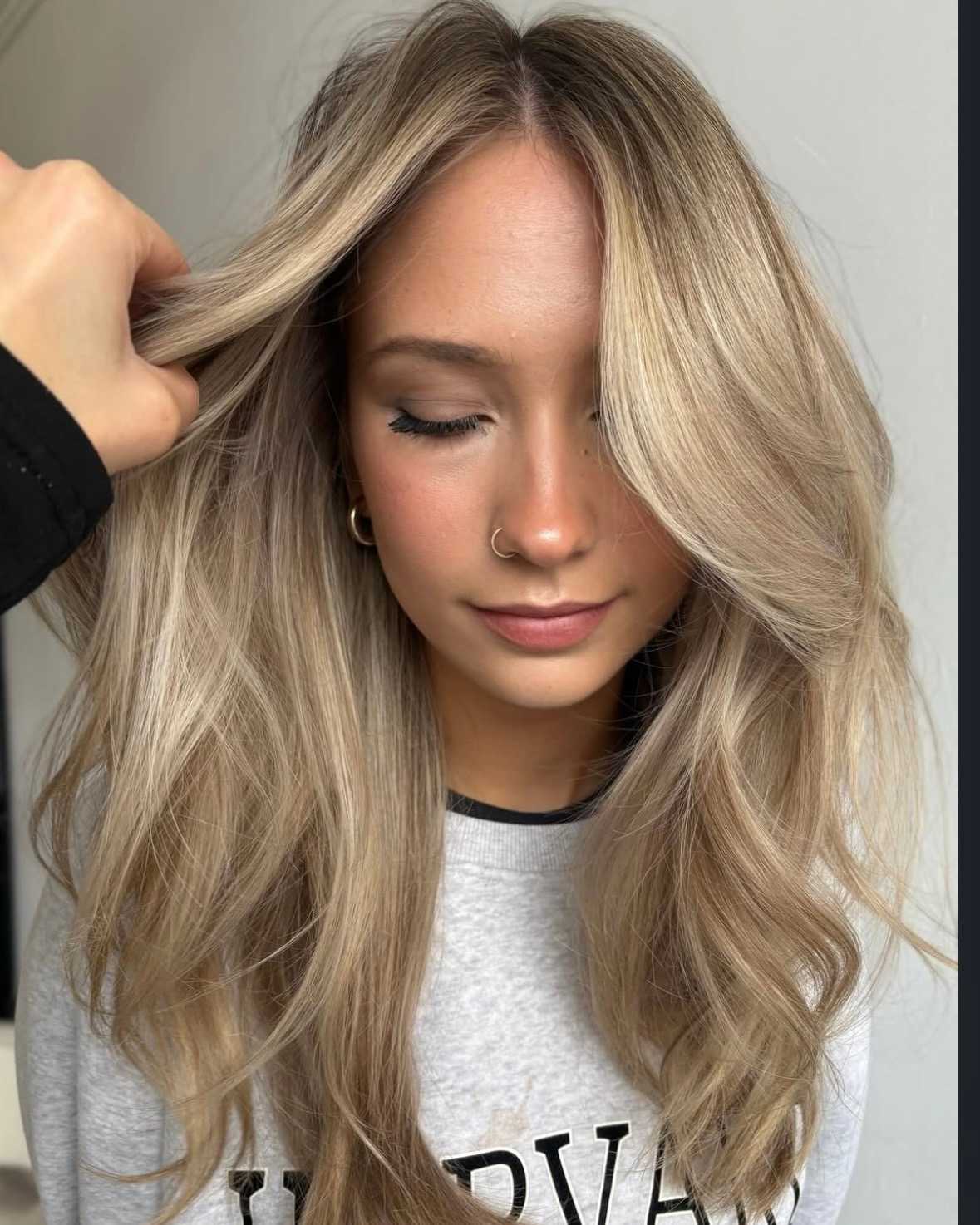 Kaitlyn Roberts — Blondes ONESHOT Hair Awards entry