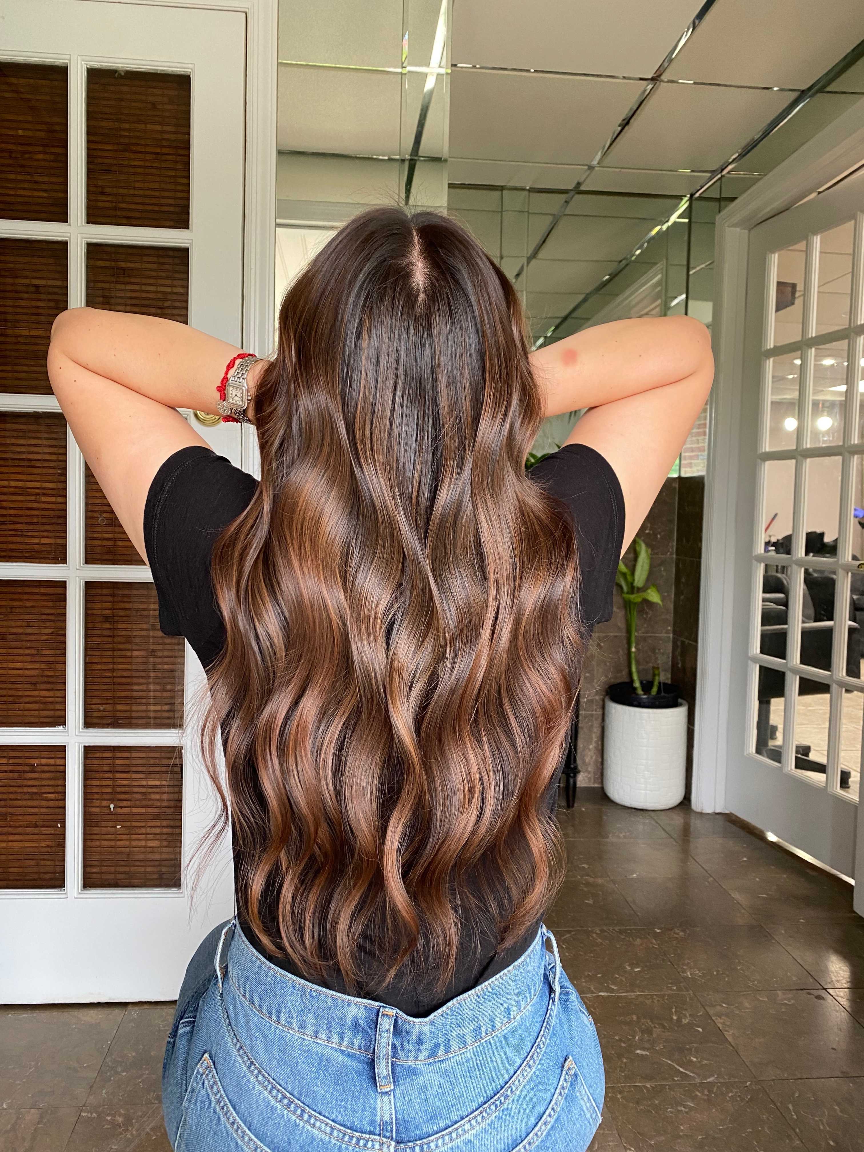 Gissela Uchupaille — Brunettes ONESHOT Hair Awards entry