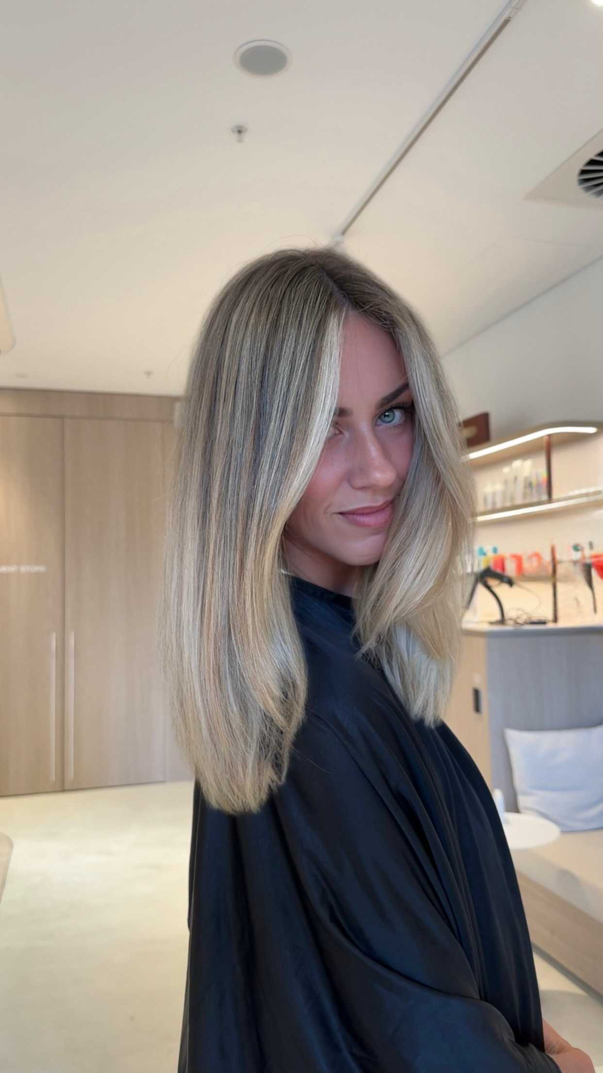 Aisling Delaney — Blondes ONESHOT Hair Awards entry