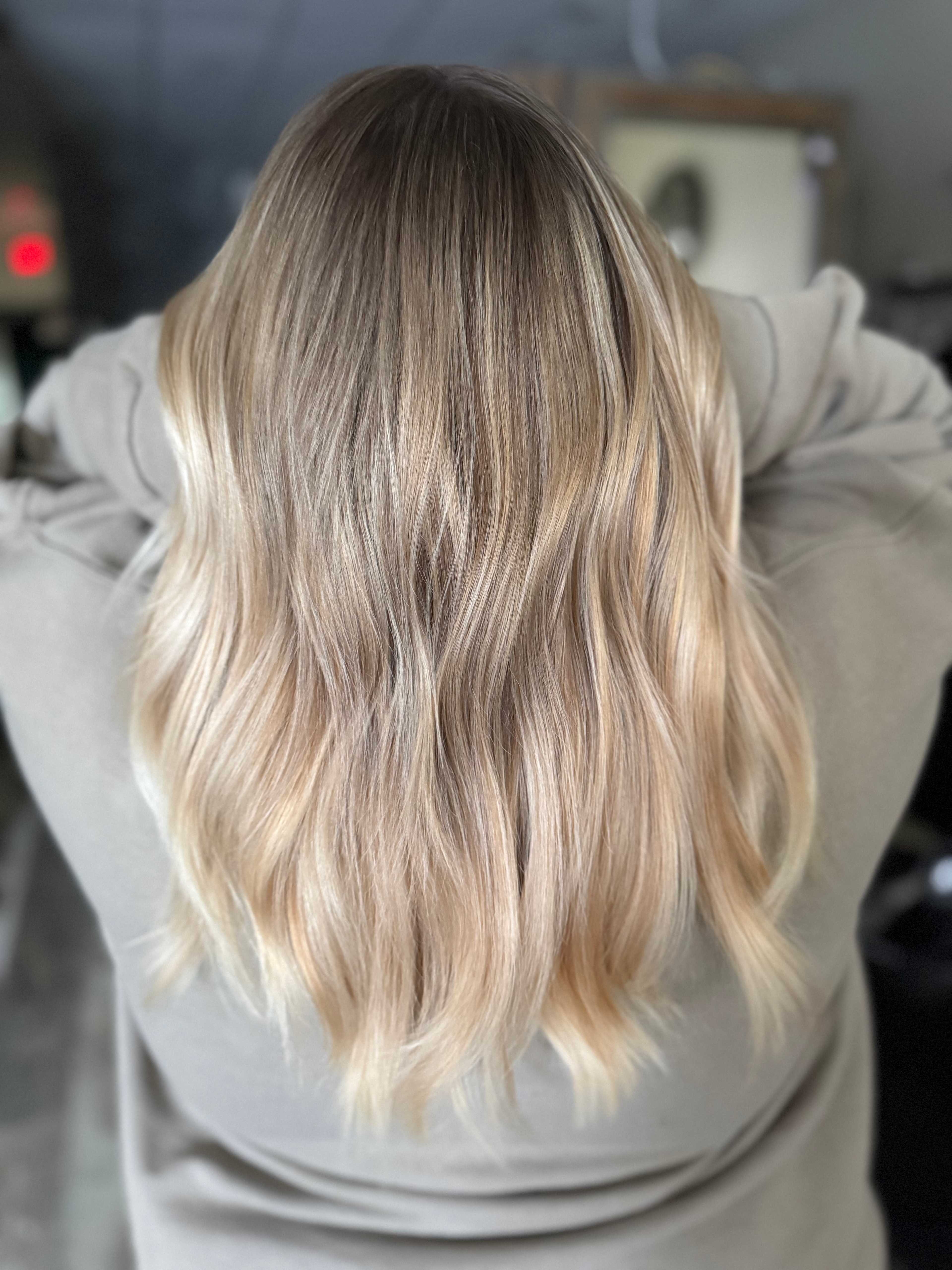 Amber Lindsay — Cool Balayage ONESHOT Hair Awards entry