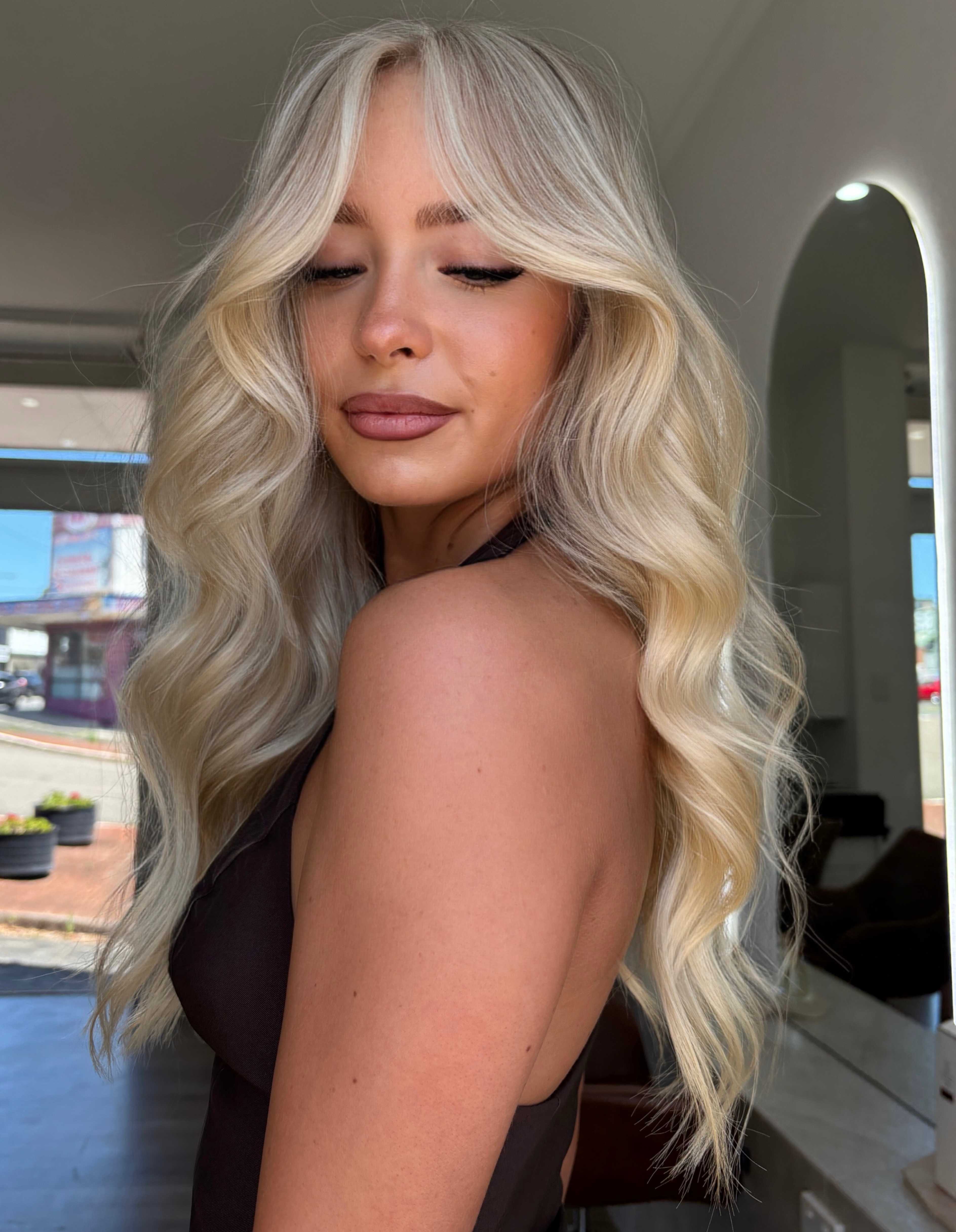 Ashley Mitchell — Blondes ONESHOT Hair Awards entry