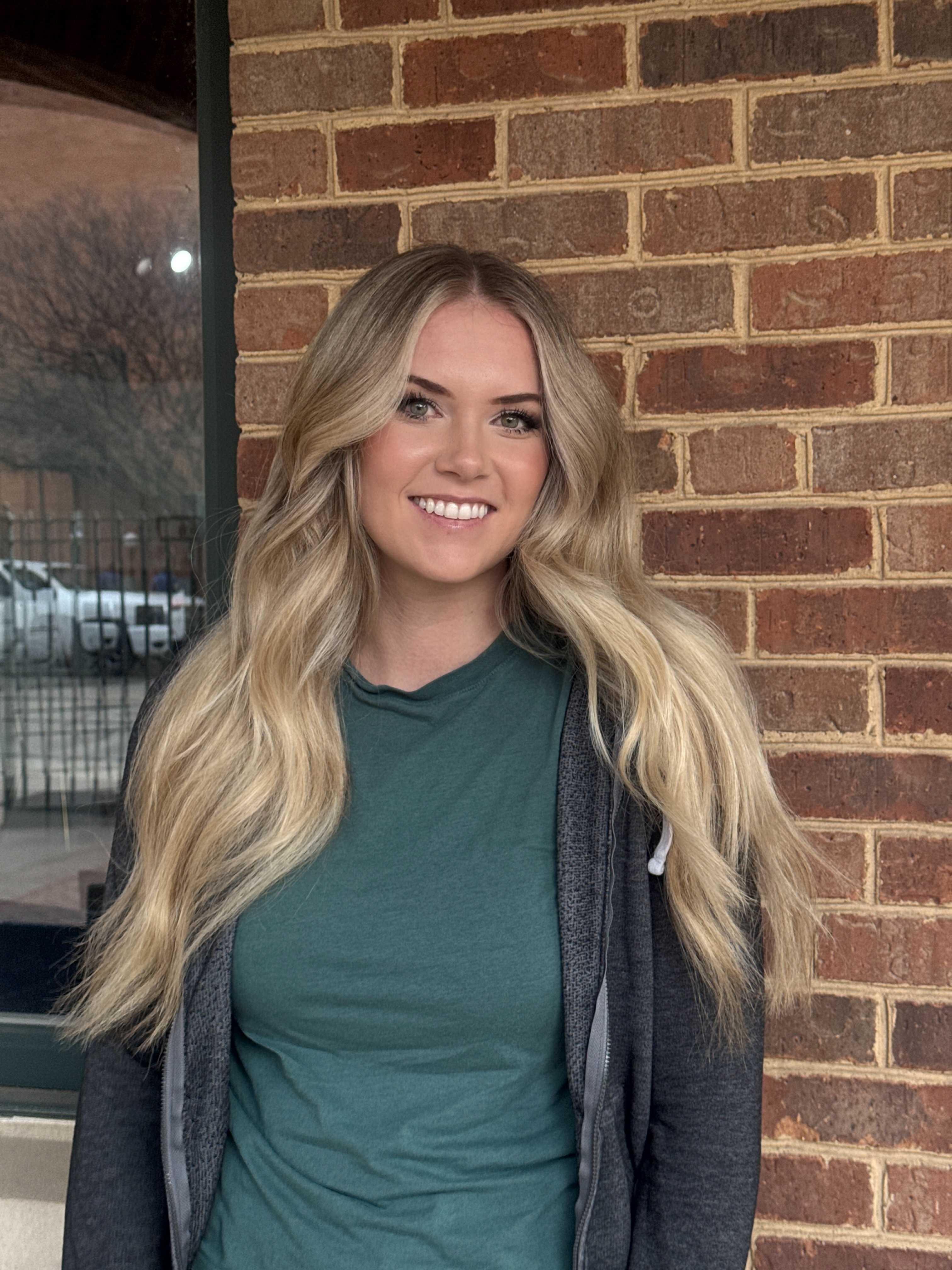 Ella Wilkinson — Blondes ONESHOT Hair Awards entry