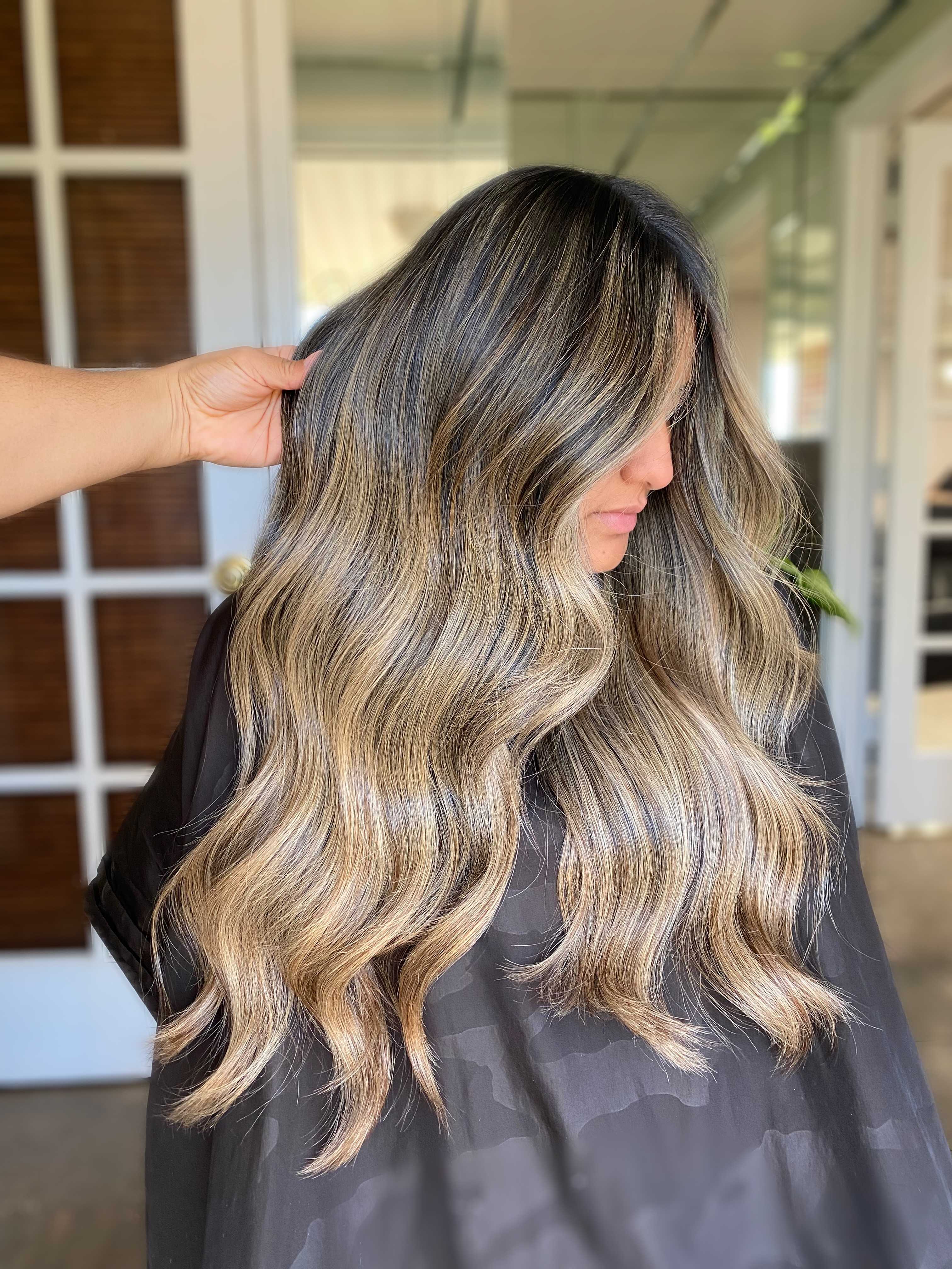 Gissela Uchupaille — Cool Balayage ONESHOT Hair Awards entry