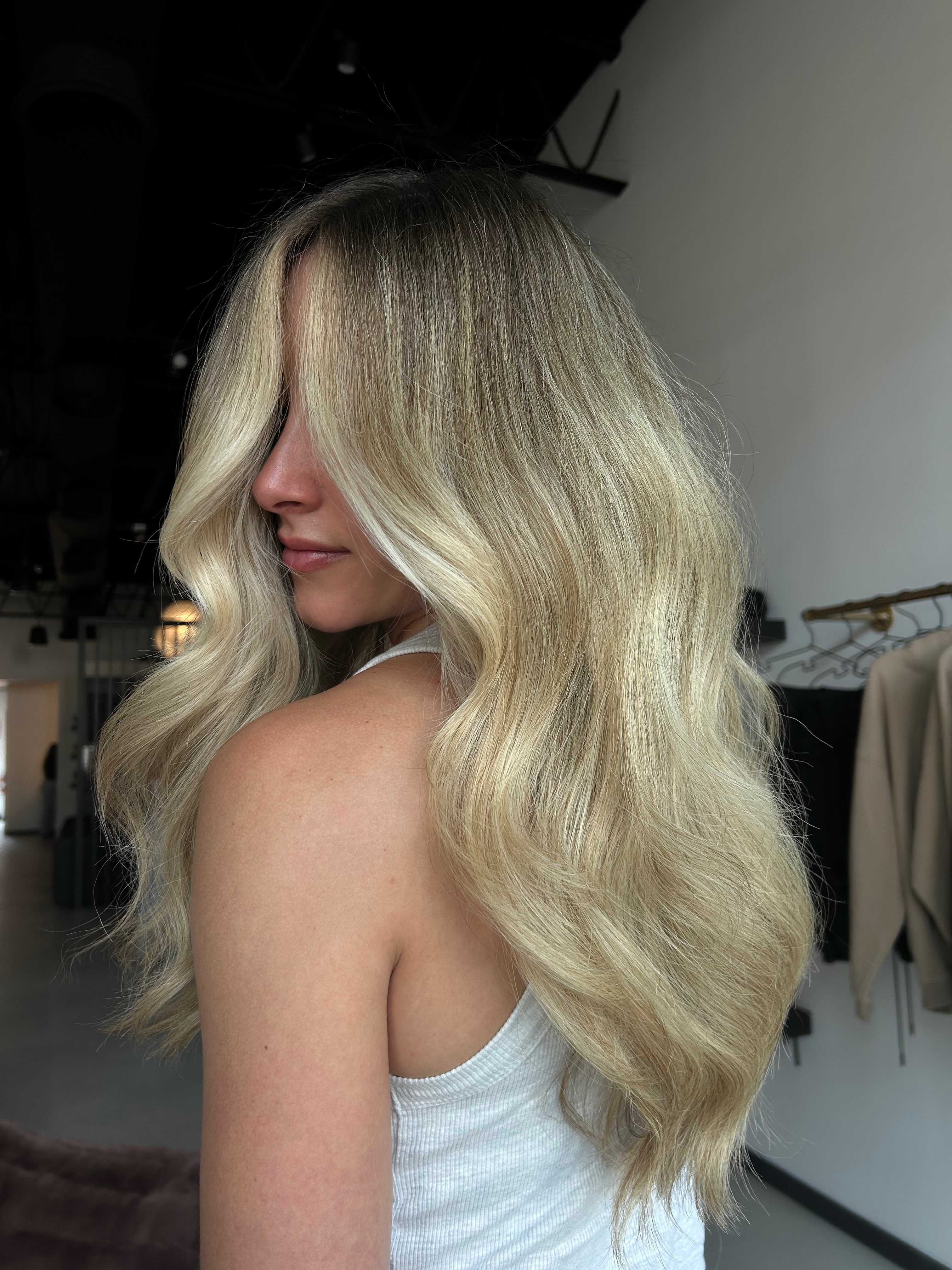 Olivia Pluchino — Blondes ONESHOT Hair Awards entry