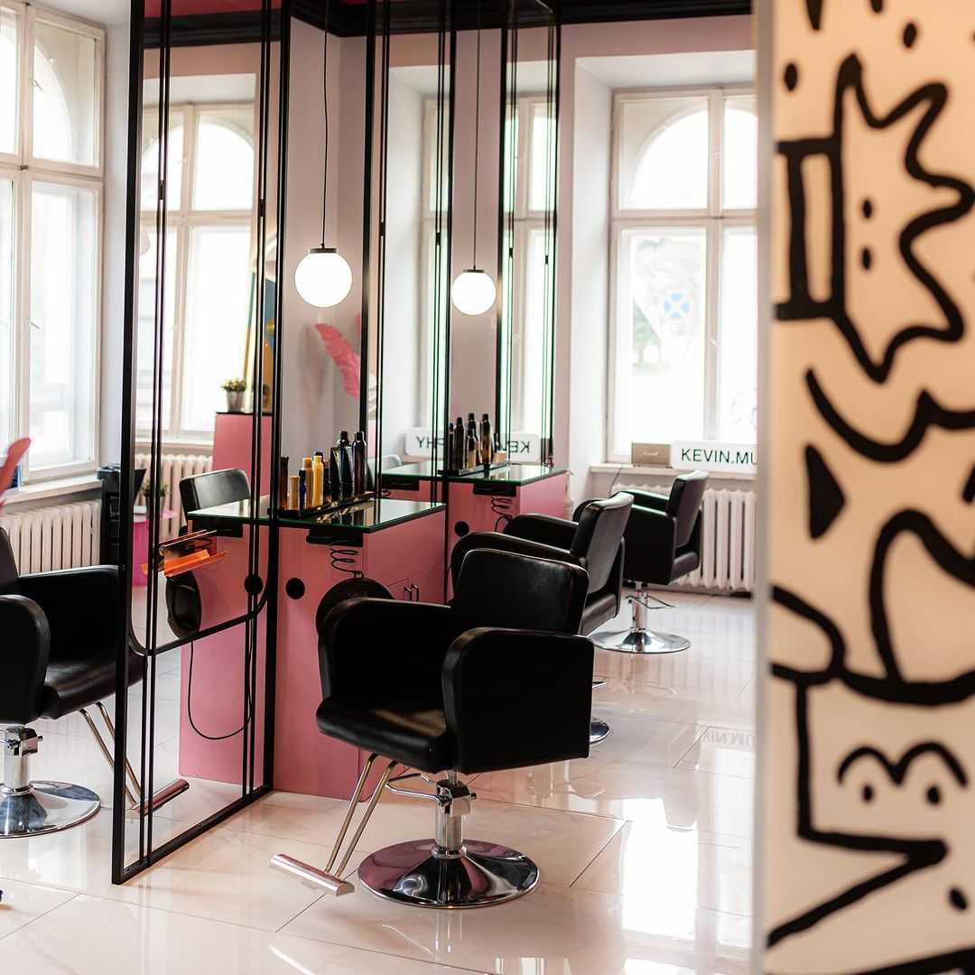 Sarapereira Hairhub — Salon Decor ONESHOT Hair Awards entry
