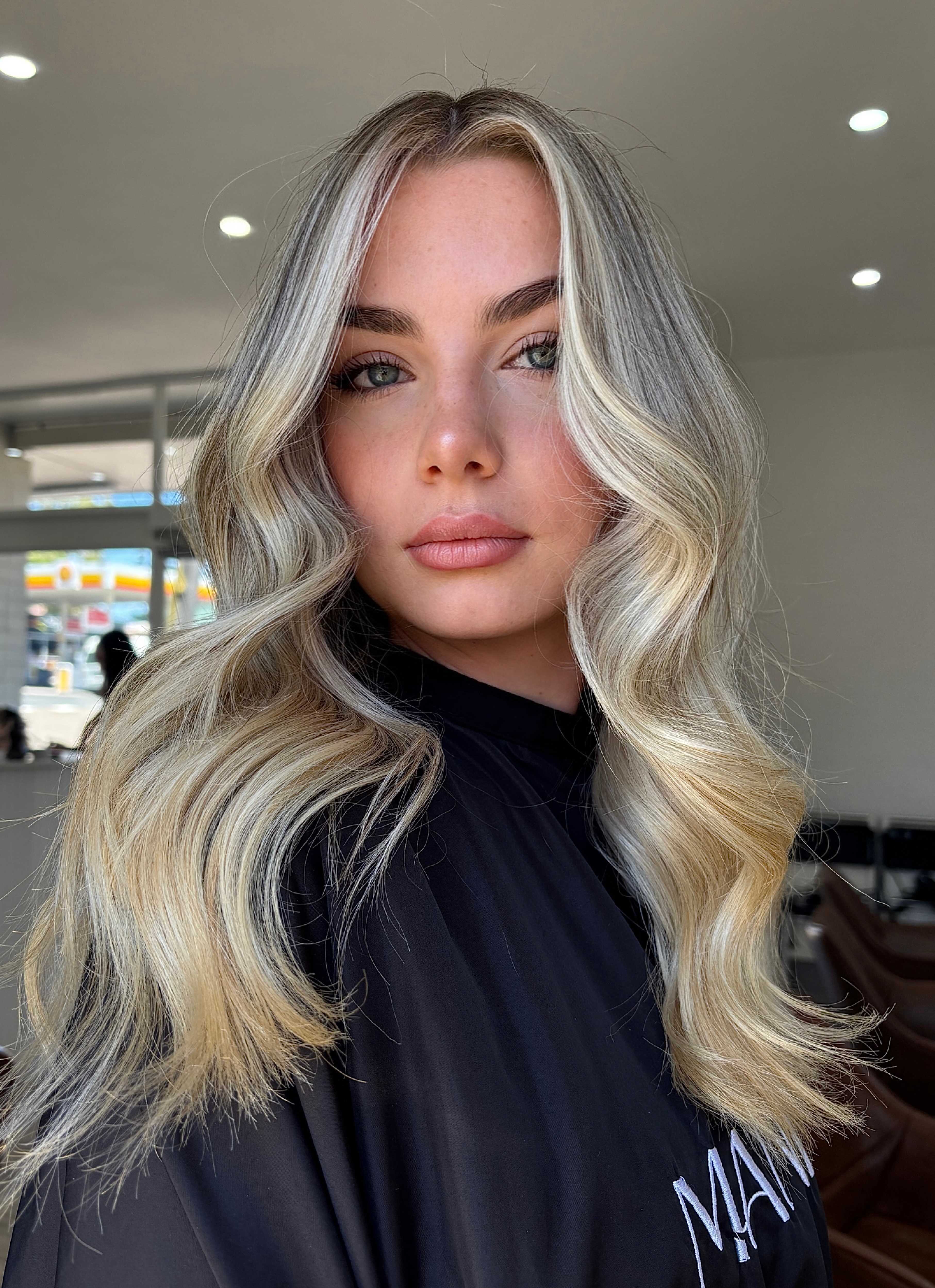 Ashley Mitchell — Blondes ONESHOT Hair Awards entry