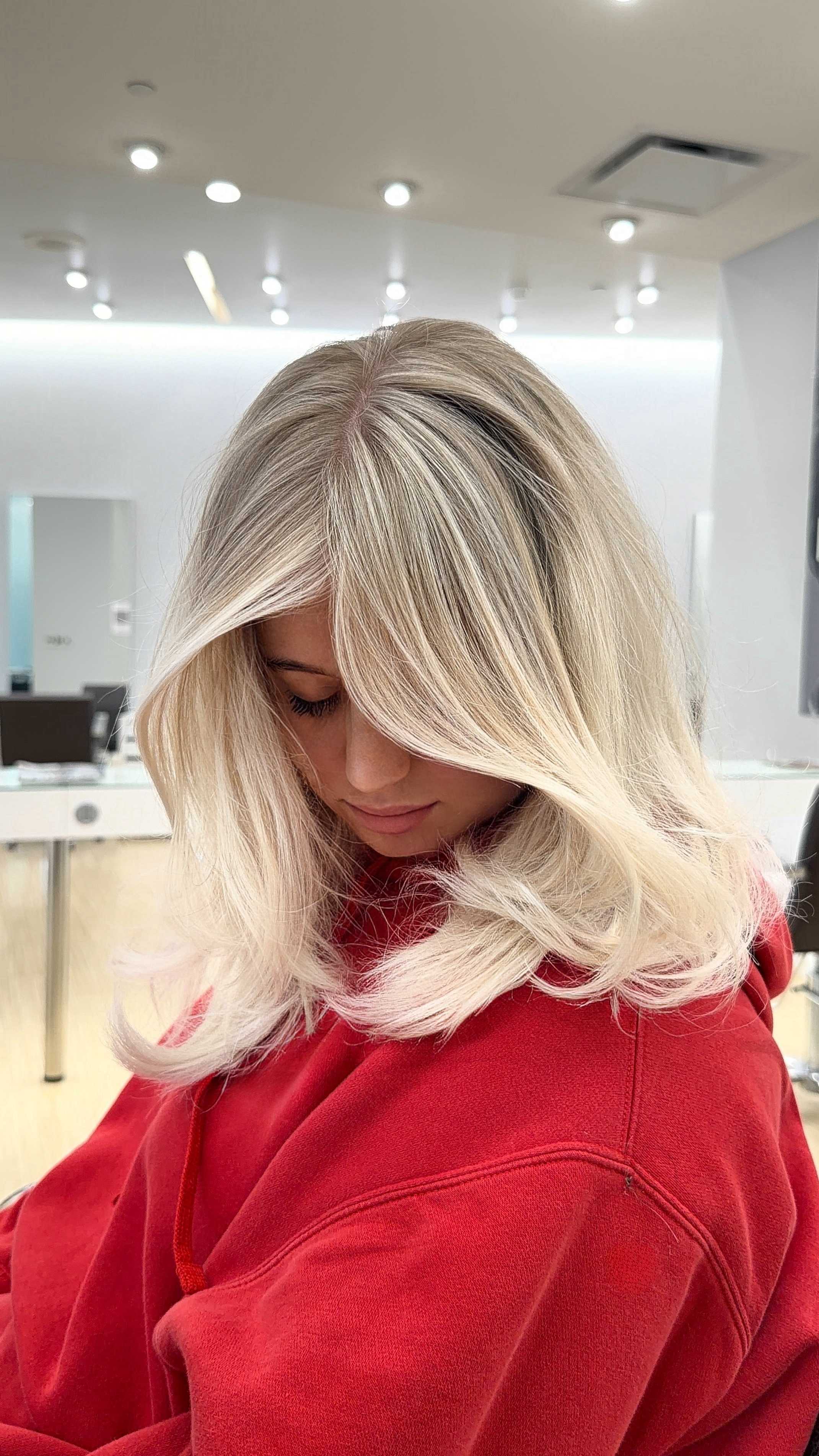 Desirae Calnan — Blondes ONESHOT Hair Awards entry