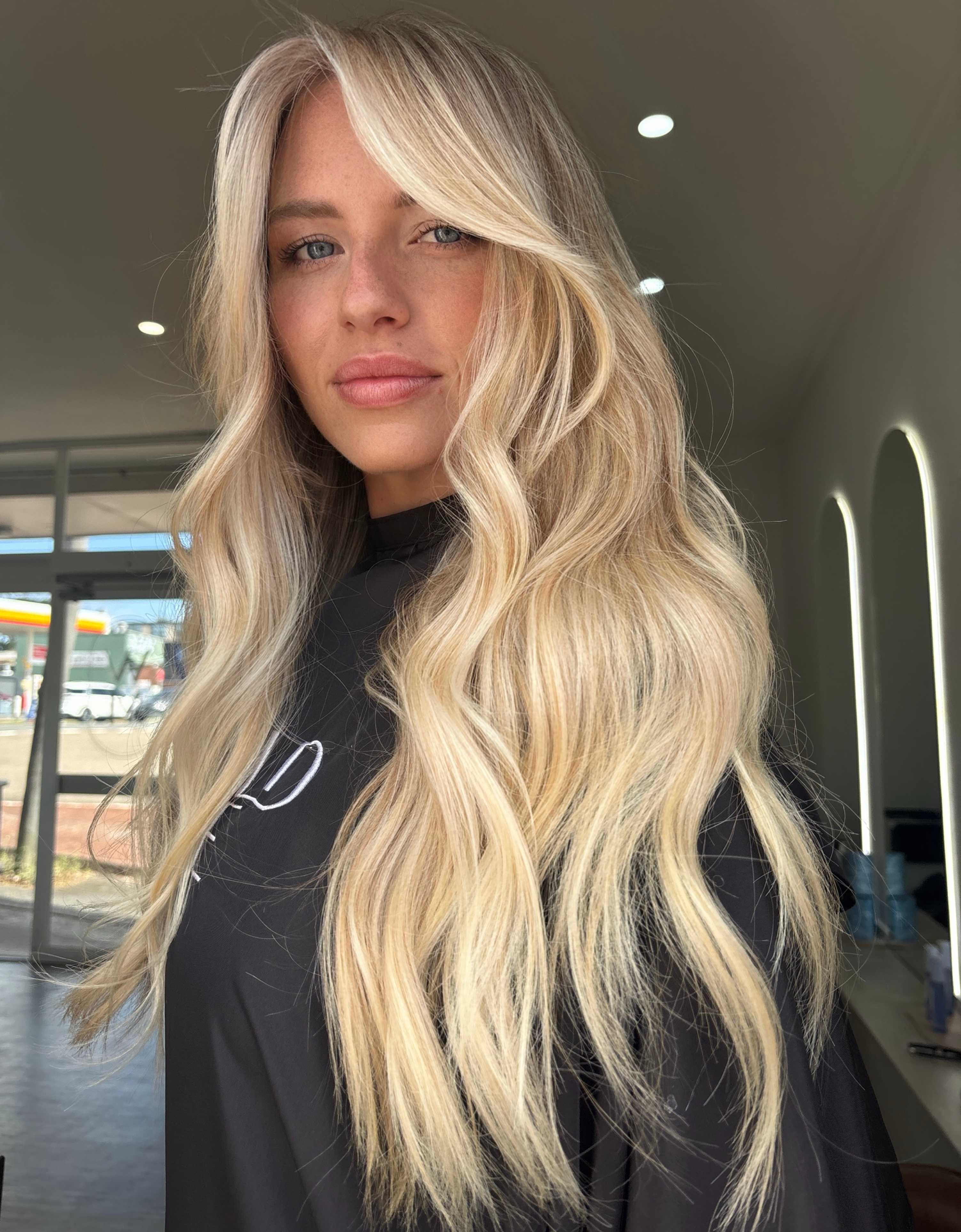 Ashley Mitchell — Warm Balayage ONESHOT Hair Awards entry