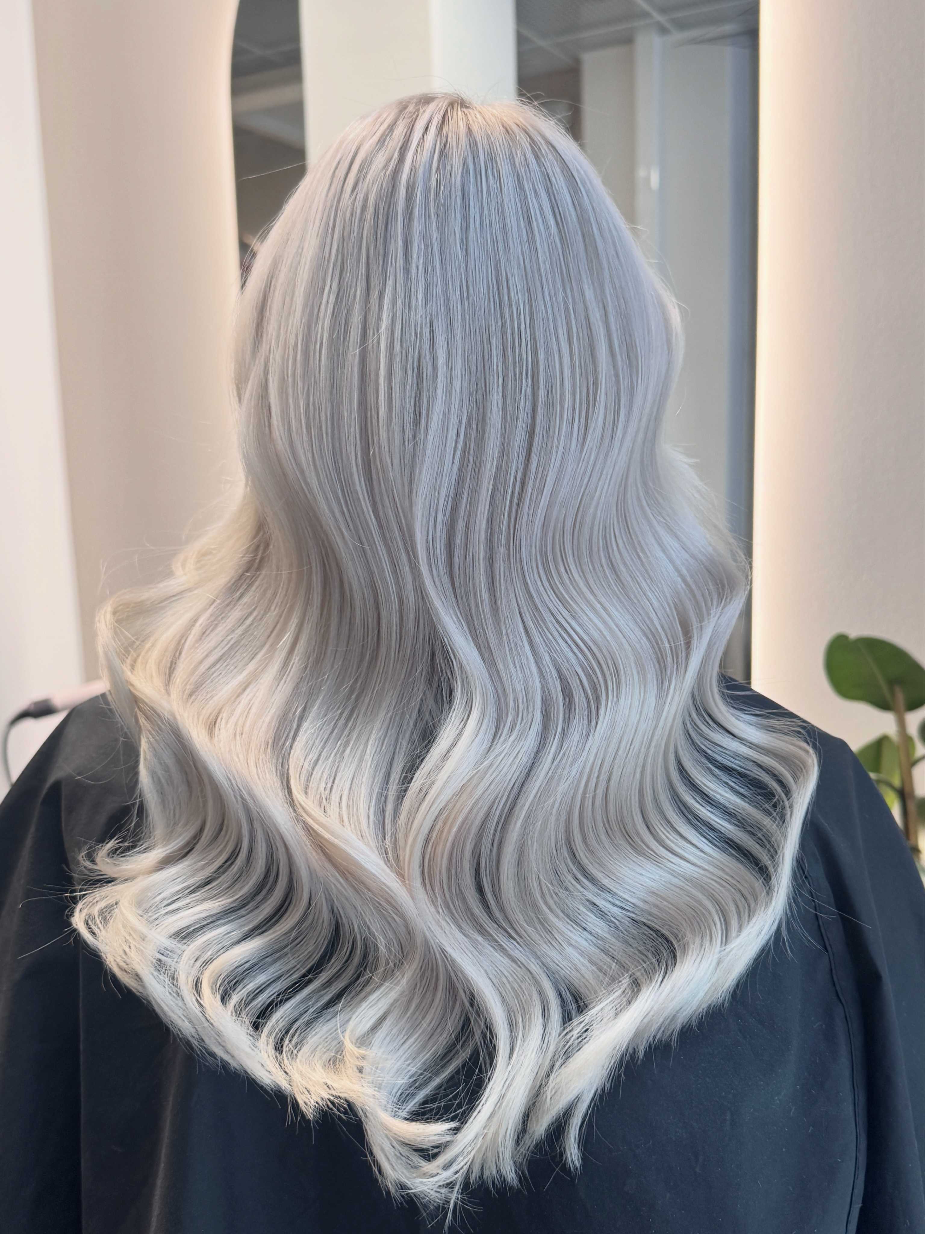 Nea Helevirta — Platinum ONESHOT Hair Awards entry