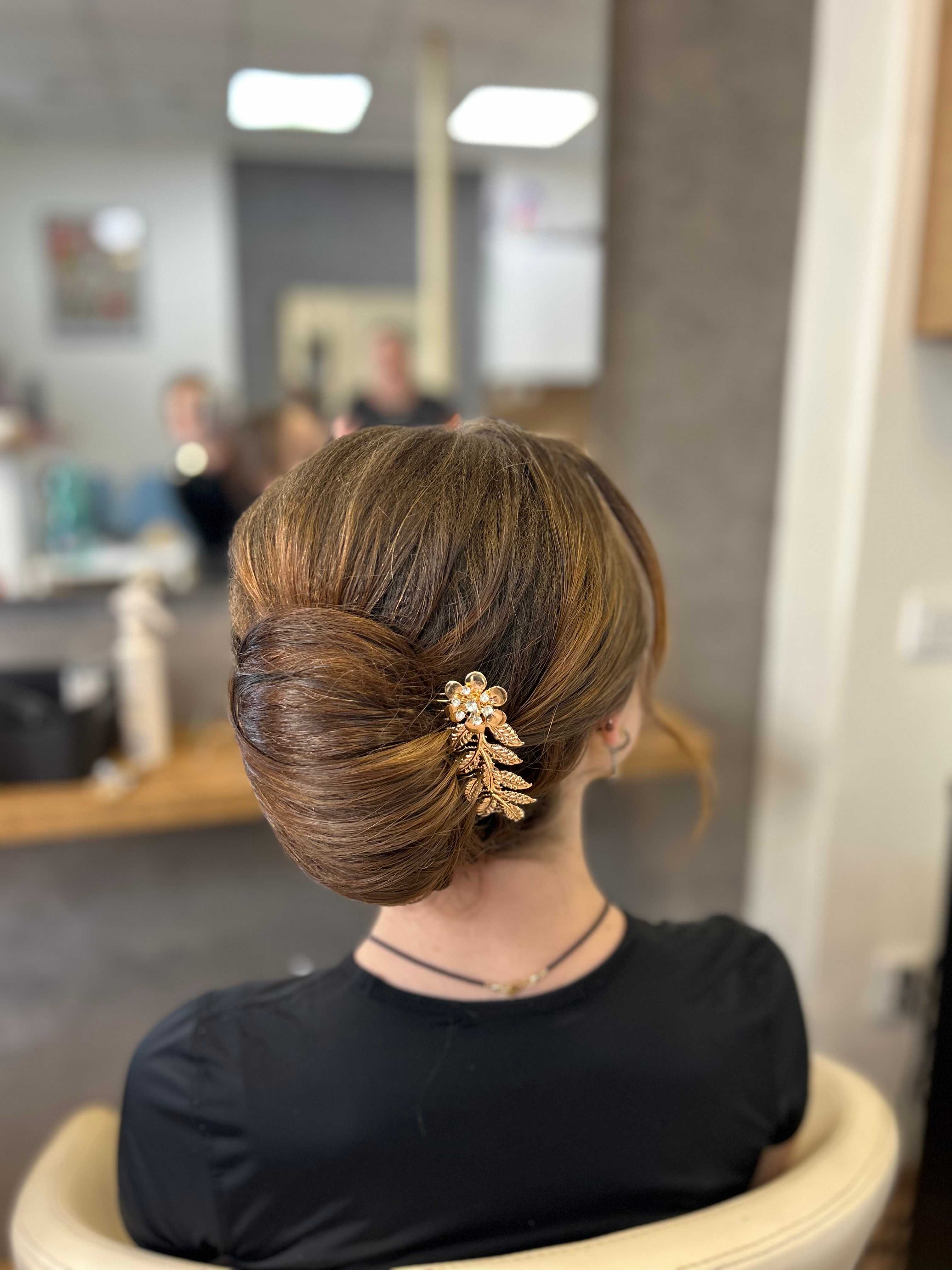 Helena Vykydalová — Special Event Styling ONESHOT Hair Awards entry