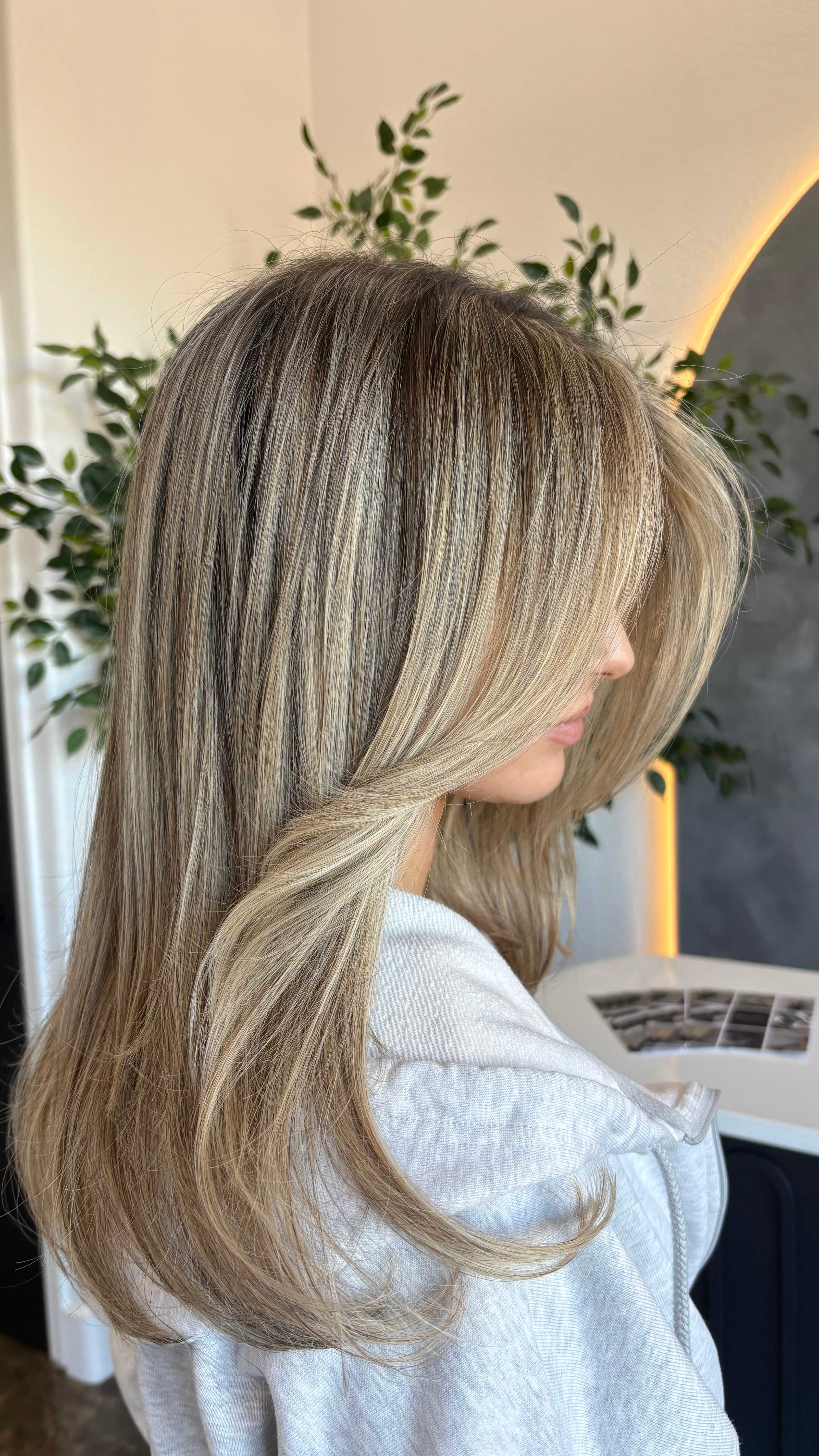 Alyssa Stroup — Blondes ONESHOT Hair Awards entry