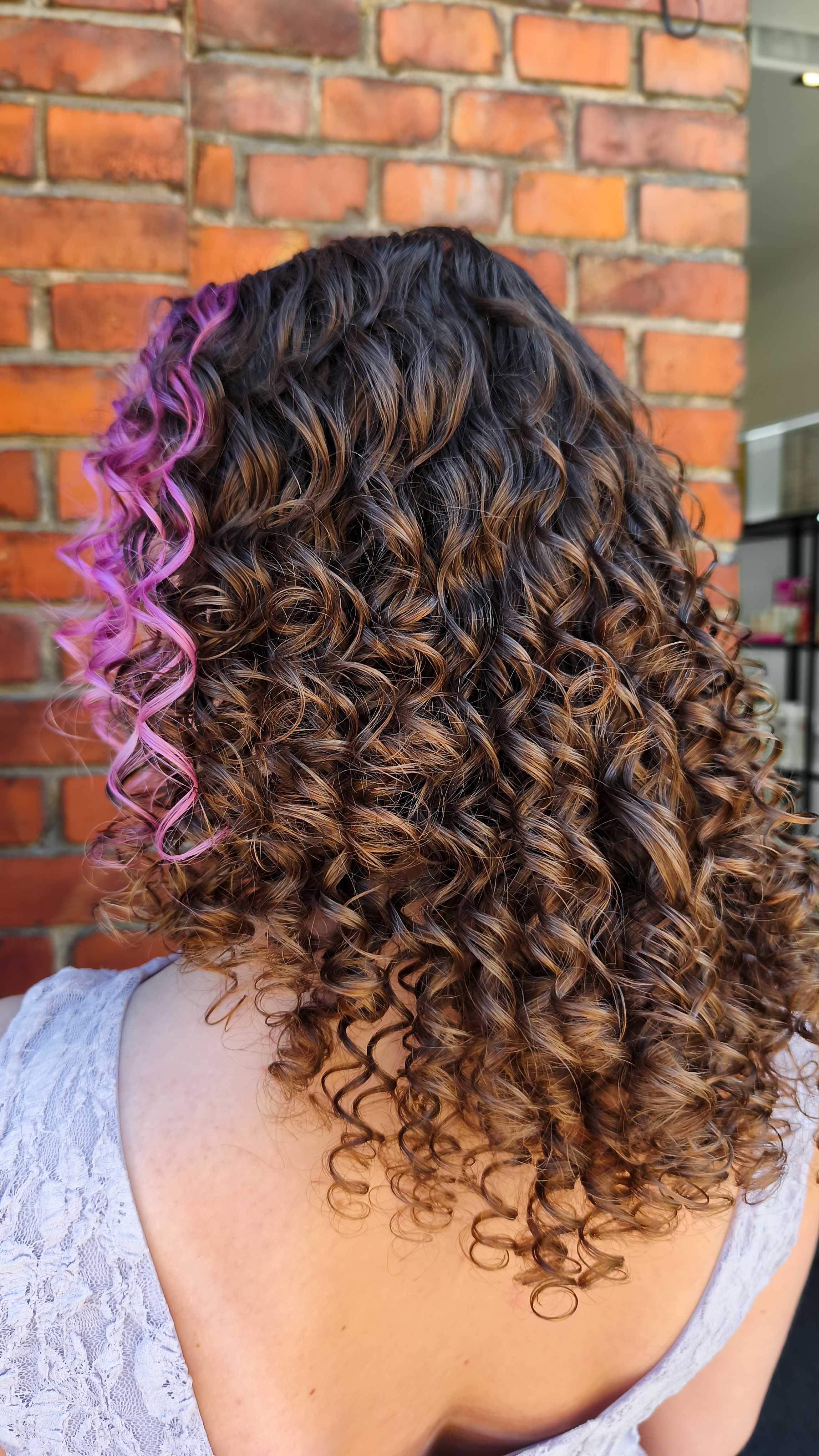 Laura Taal — Natural Texture ONESHOT Hair Awards entry
