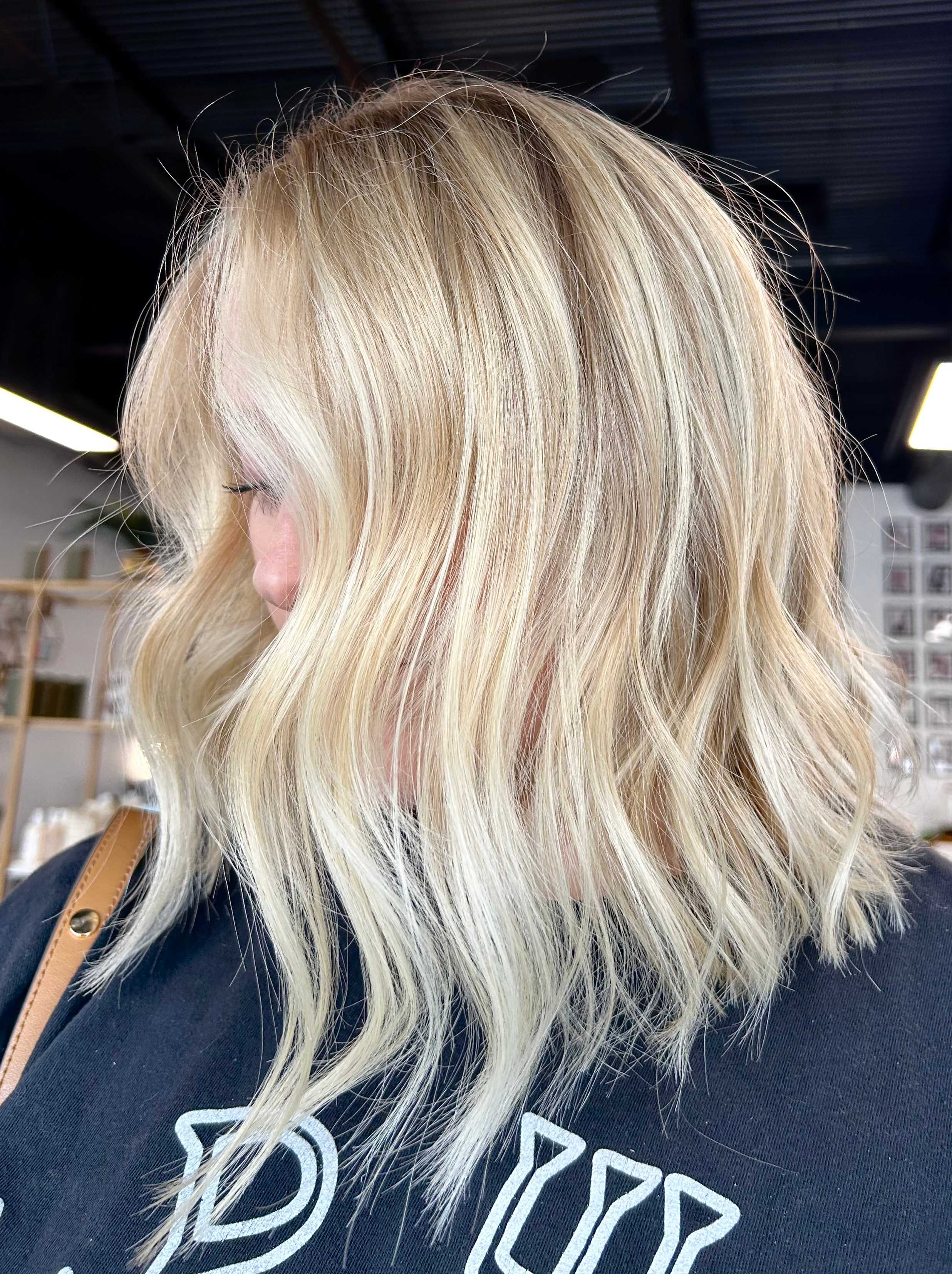 Abigail Hughes — Blondes ONESHOT Hair Awards entry