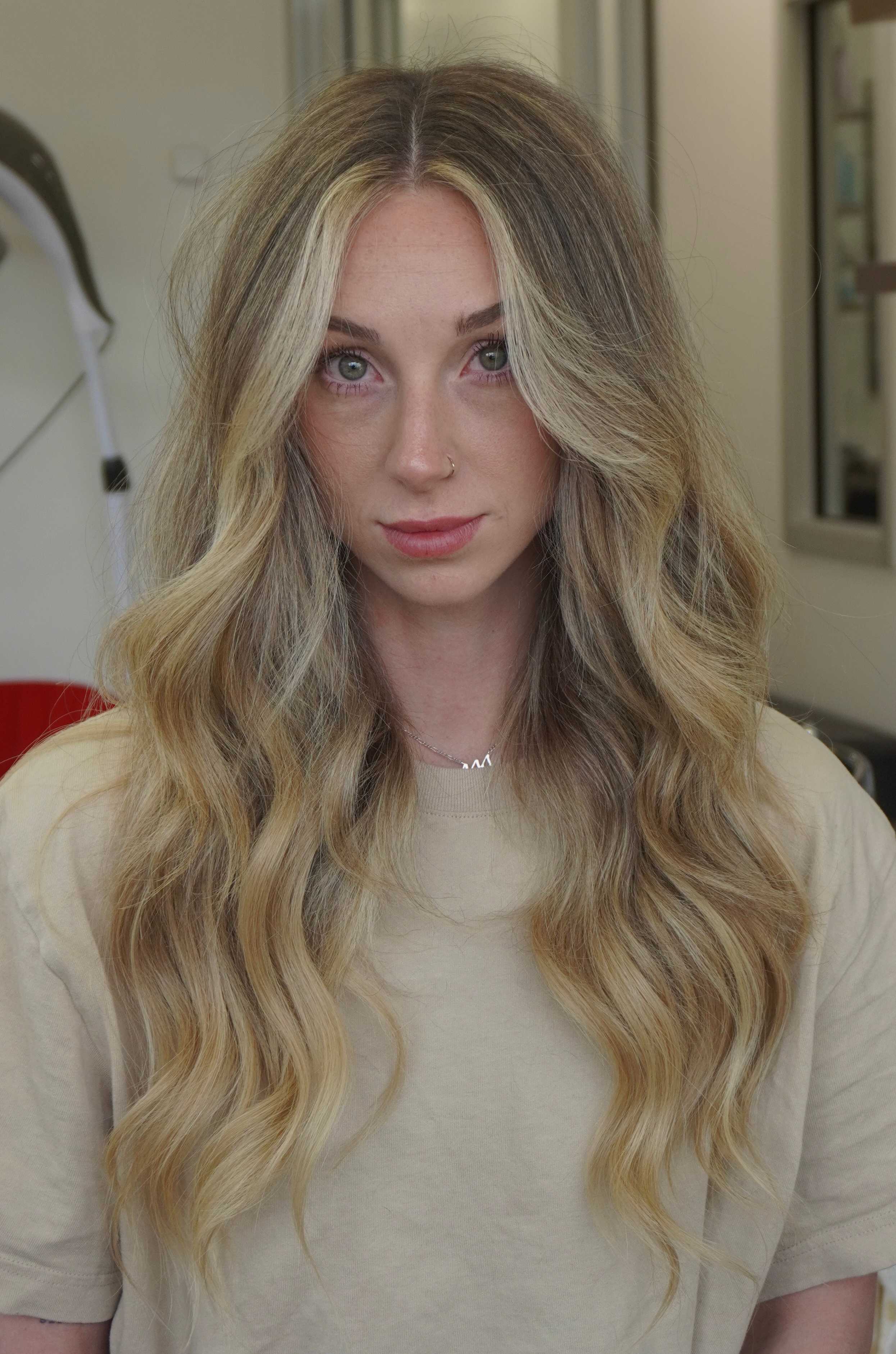 Kamee Hart — Blondes ONESHOT Hair Awards entry