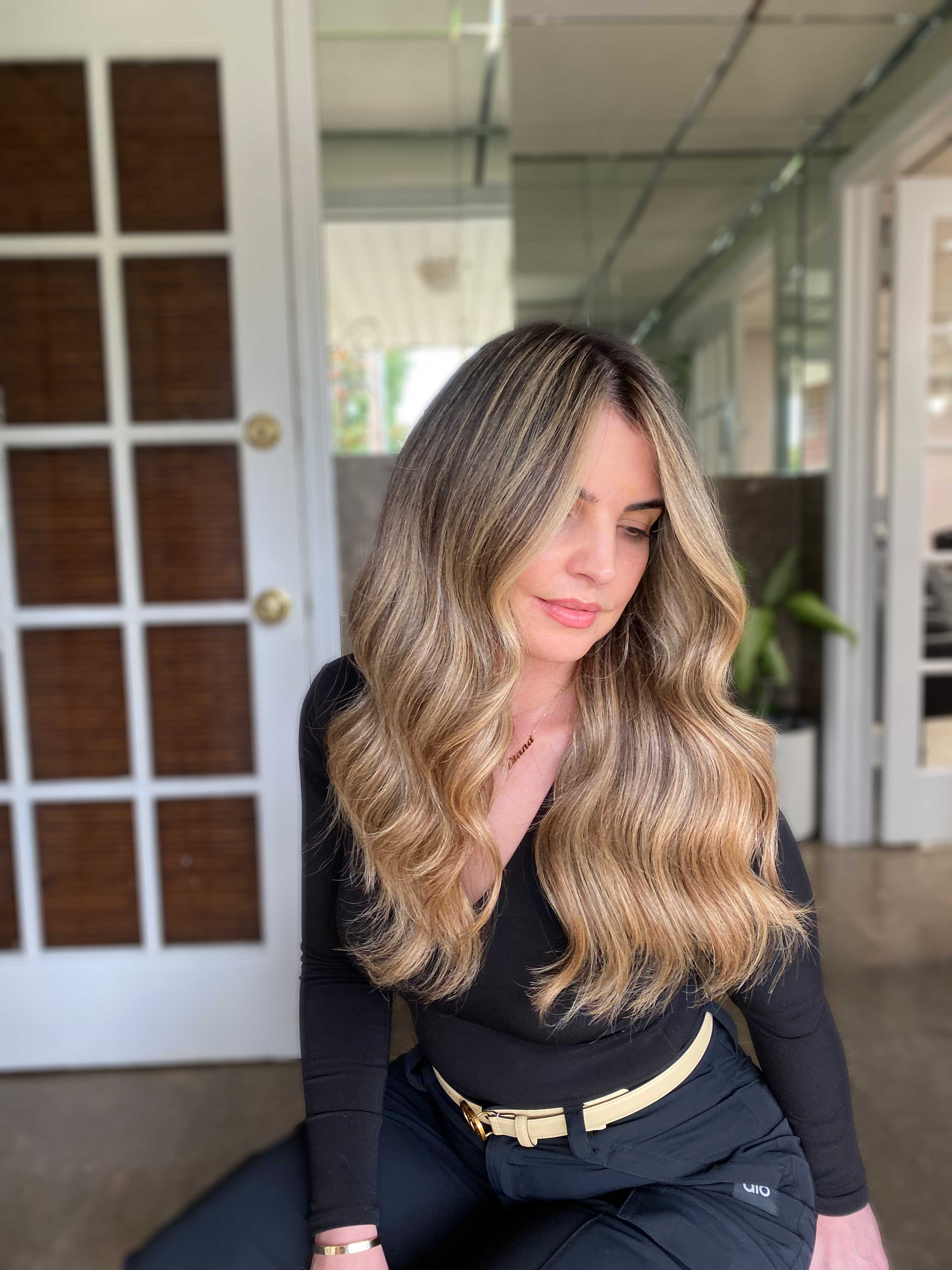 Gissela Uchupaille — Warm Balayage ONESHOT Hair Awards entry