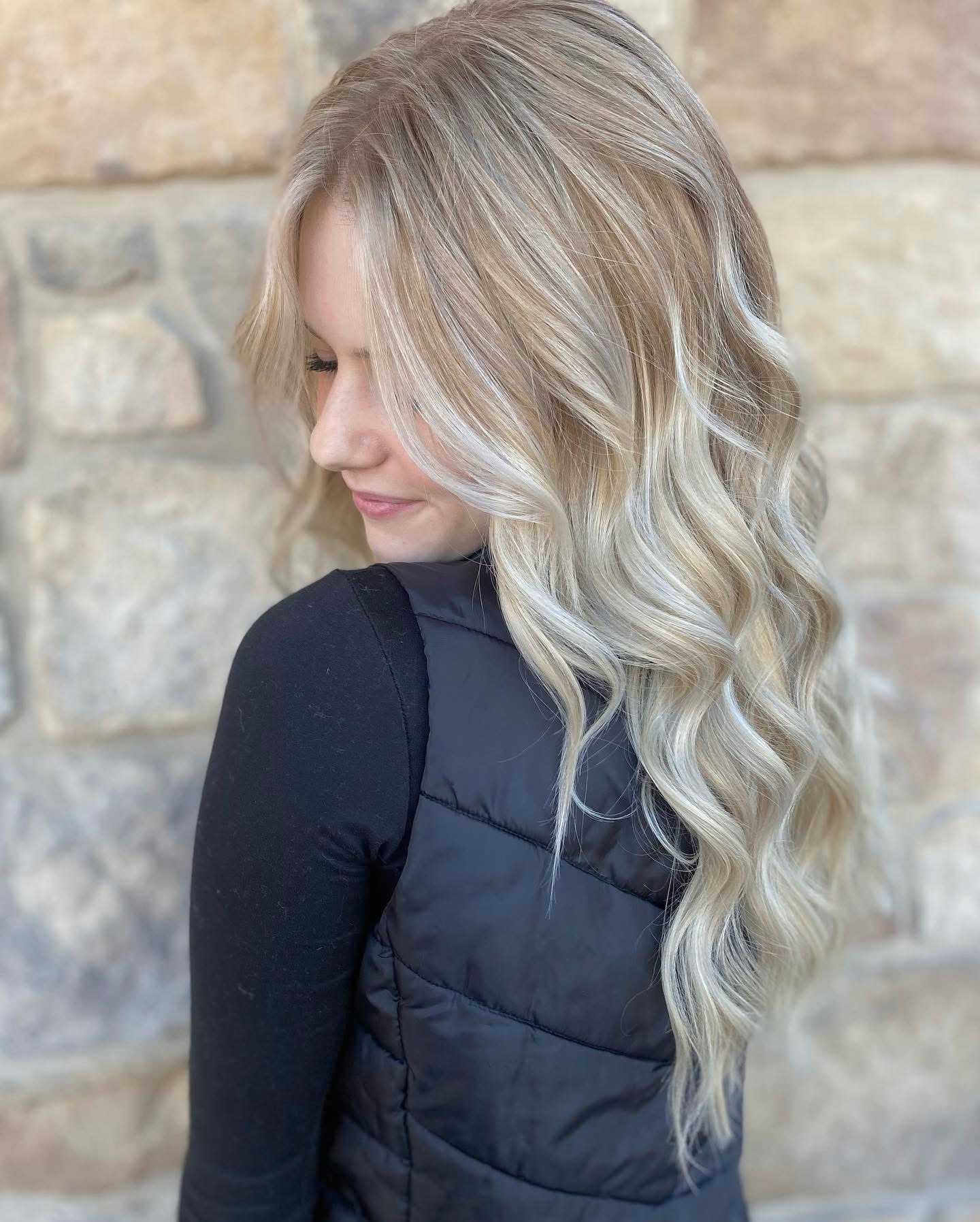 Zanna Baum — Blondes ONESHOT Hair Awards entry