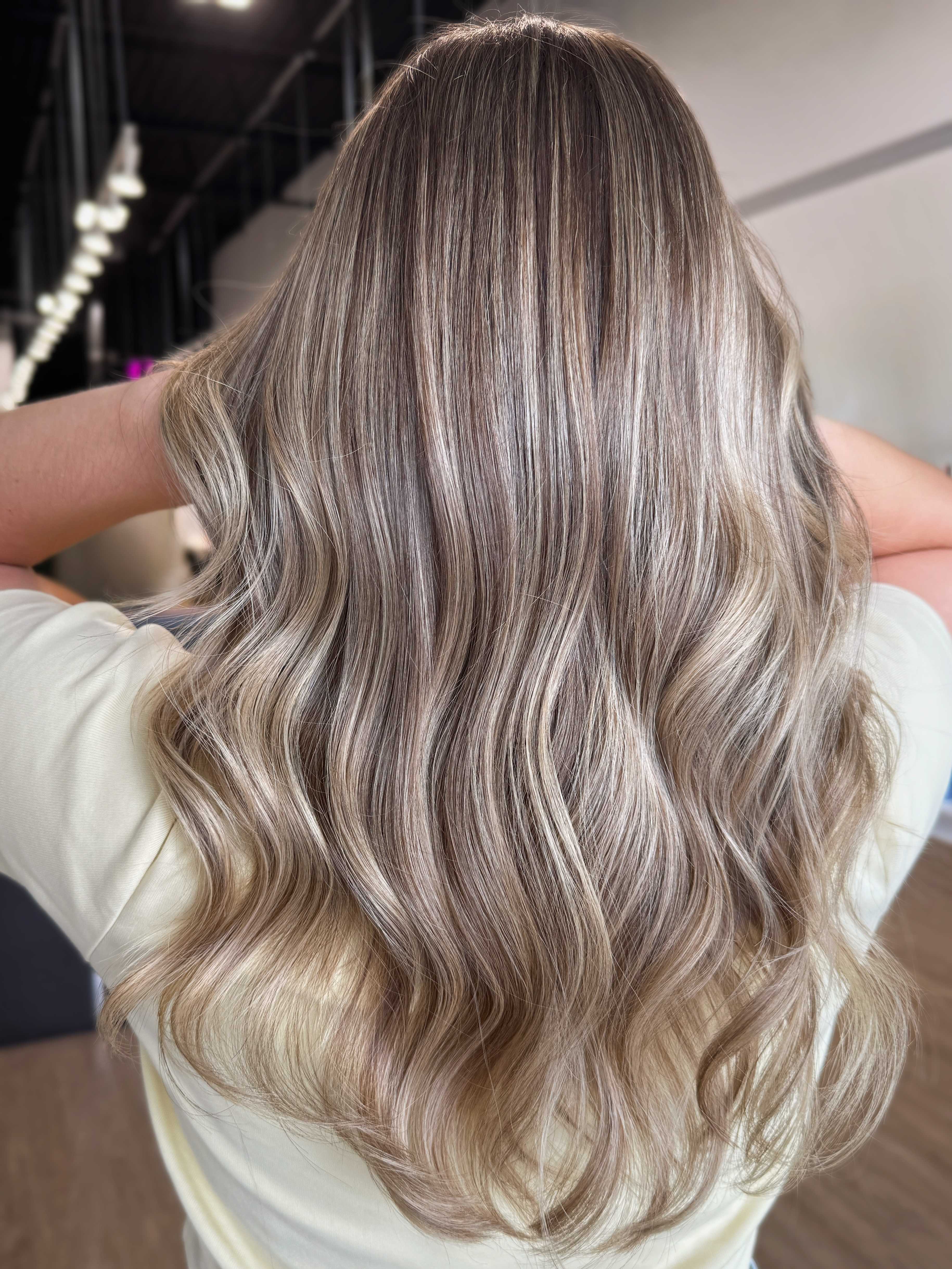 Alice Muraru — Warm Balayage ONESHOT Hair Awards entry