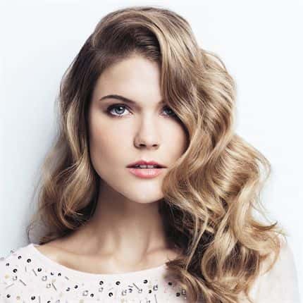 Pinup Glam Blonde And Long Layering -JCP