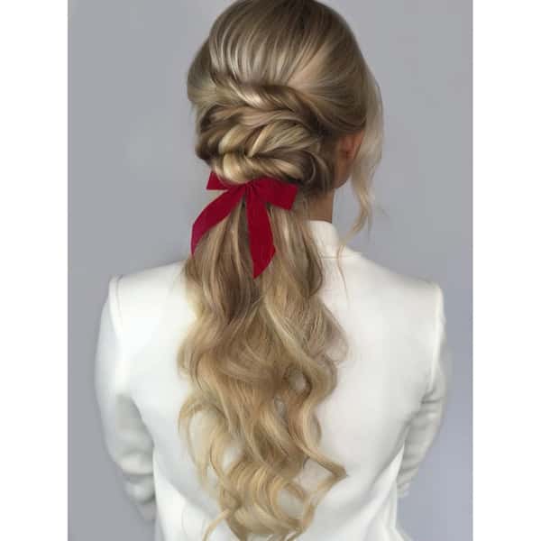 dyson-annette_updo_artist-holiday-pony