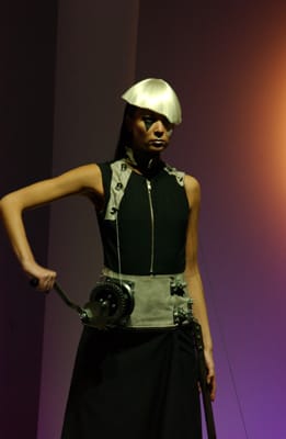 303092003_orig