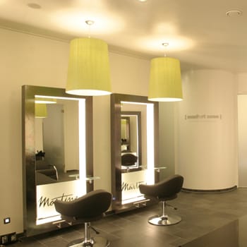 31391901 Martine Hair + Beauty, Hengelo, NL_orig