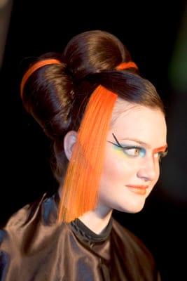 302904211-Graphic Twist_orig