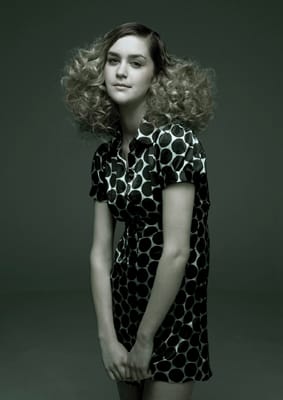 316487EsalonGirlNextDoor_orig