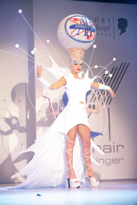 319223Q5829_orig