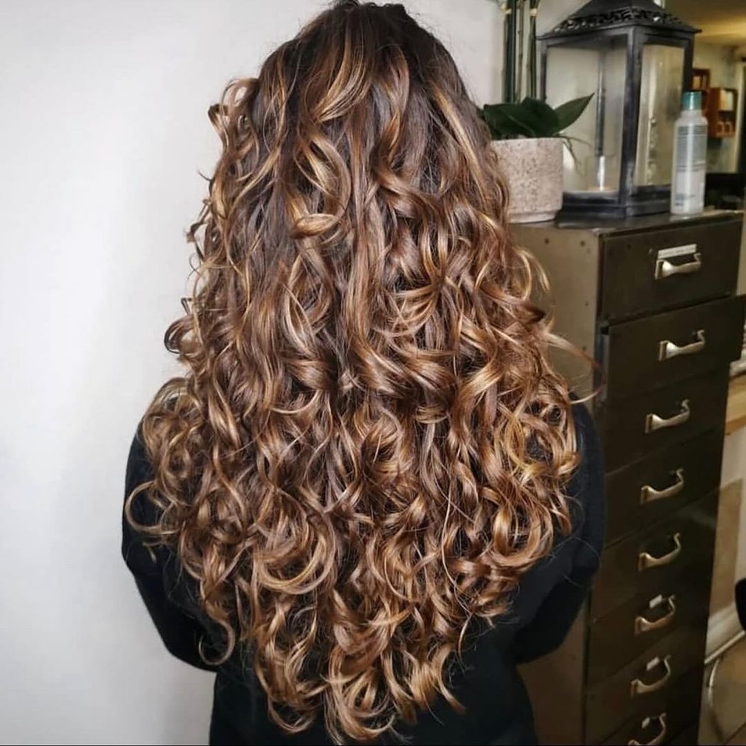 Nualamoreysalon Nualamoreysalon