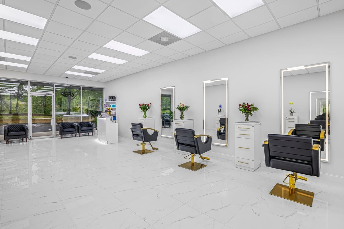 The 3 GrilsHairSalon